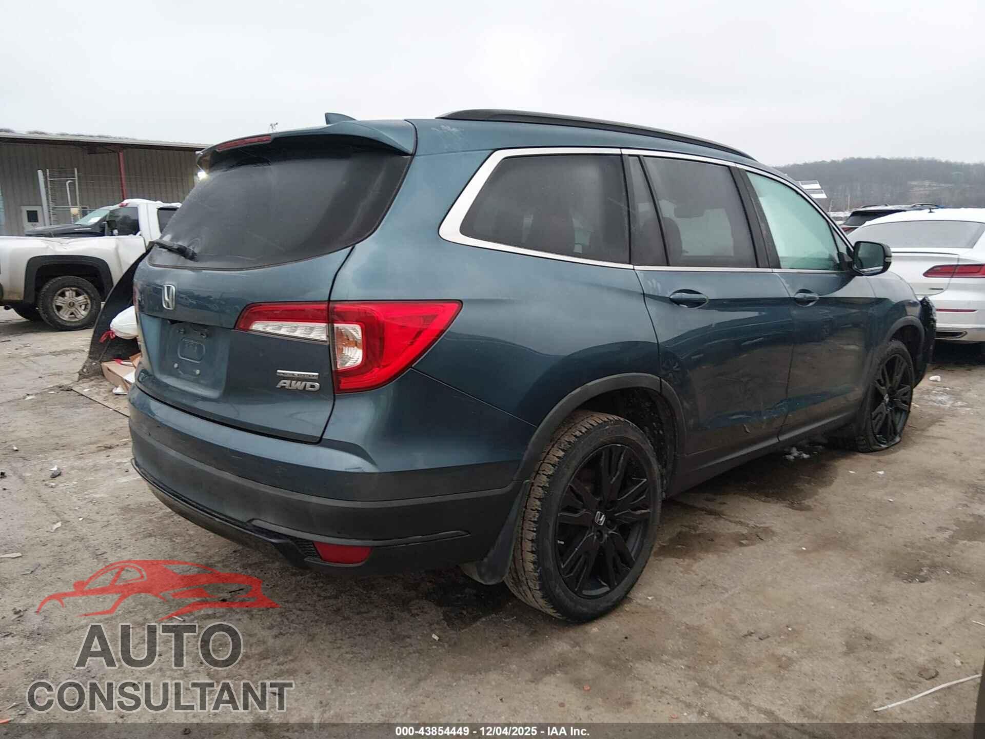 HONDA PILOT 2021 - 5FNYF6H25MB008967