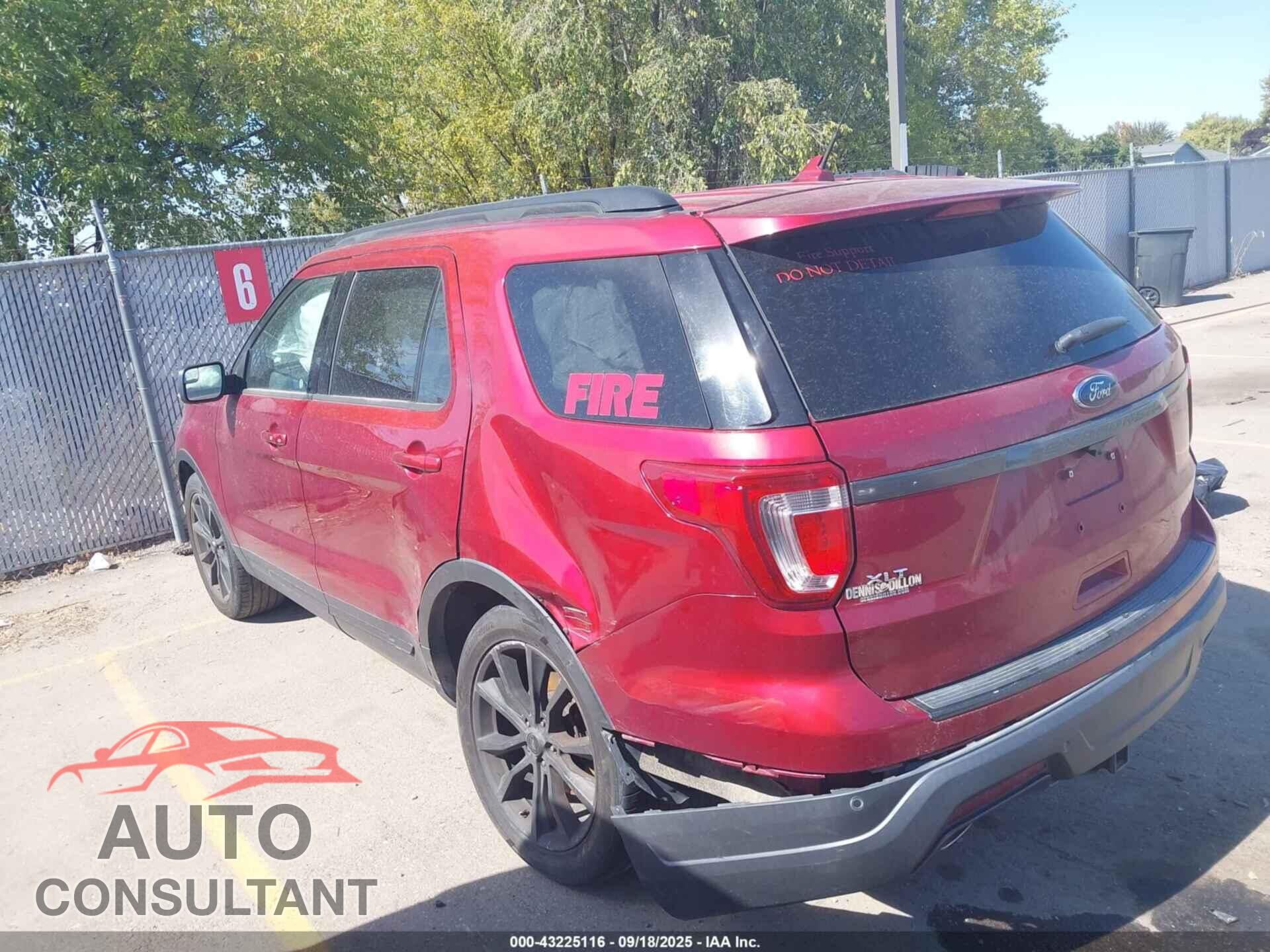 FORD EXPLORER 2018 - 1FM5K7D85JGA25926