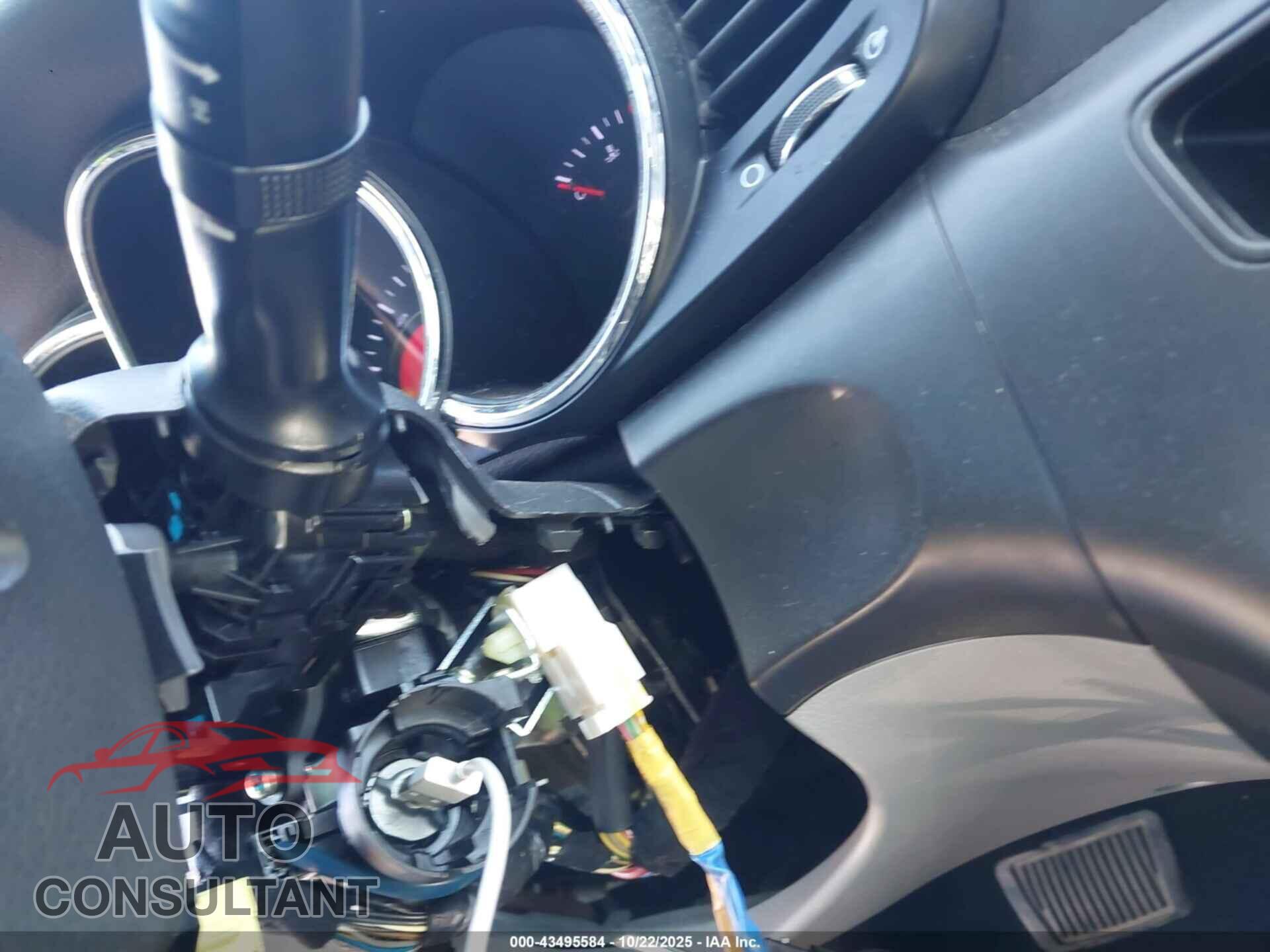 KIA OPTIMA 2013 - KNAGM4A79D5371704
