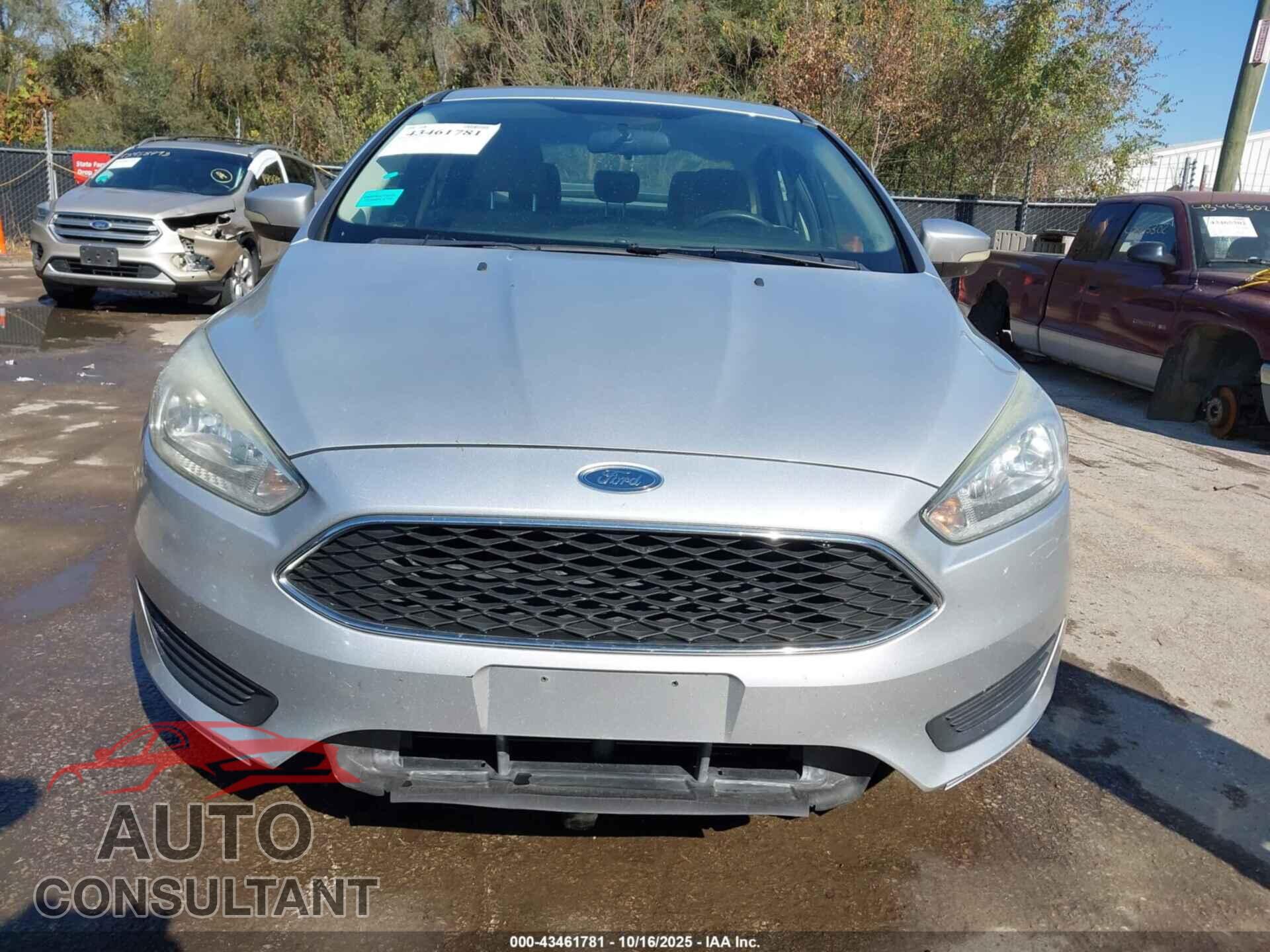 FORD FOCUS 2015 - 1FADP3F28FL219938