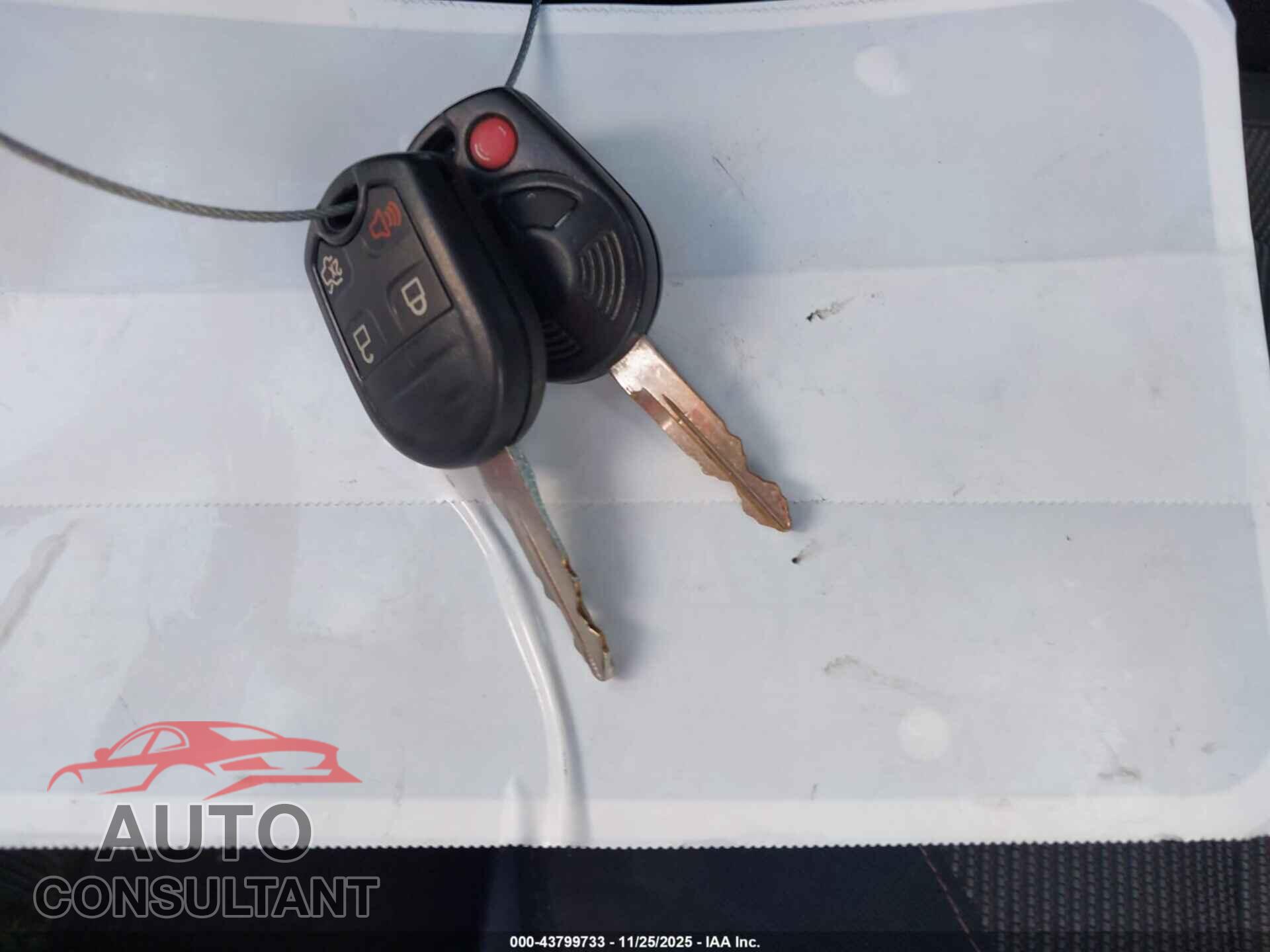 FORD TAURUS 2011 - 1FAHP2EW0BG161102