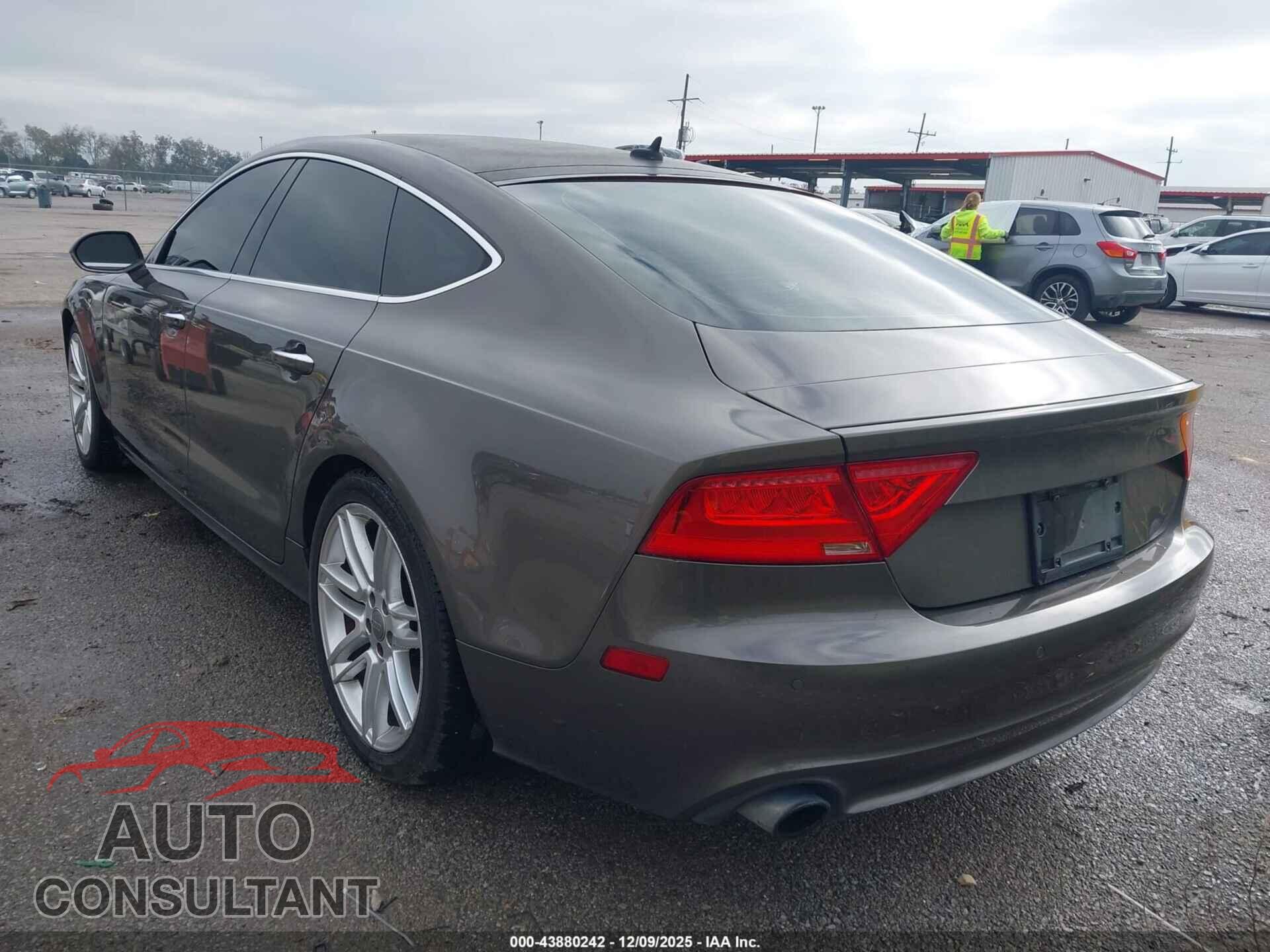 AUDI A7 2015 - WAUWGAFC5FN032190