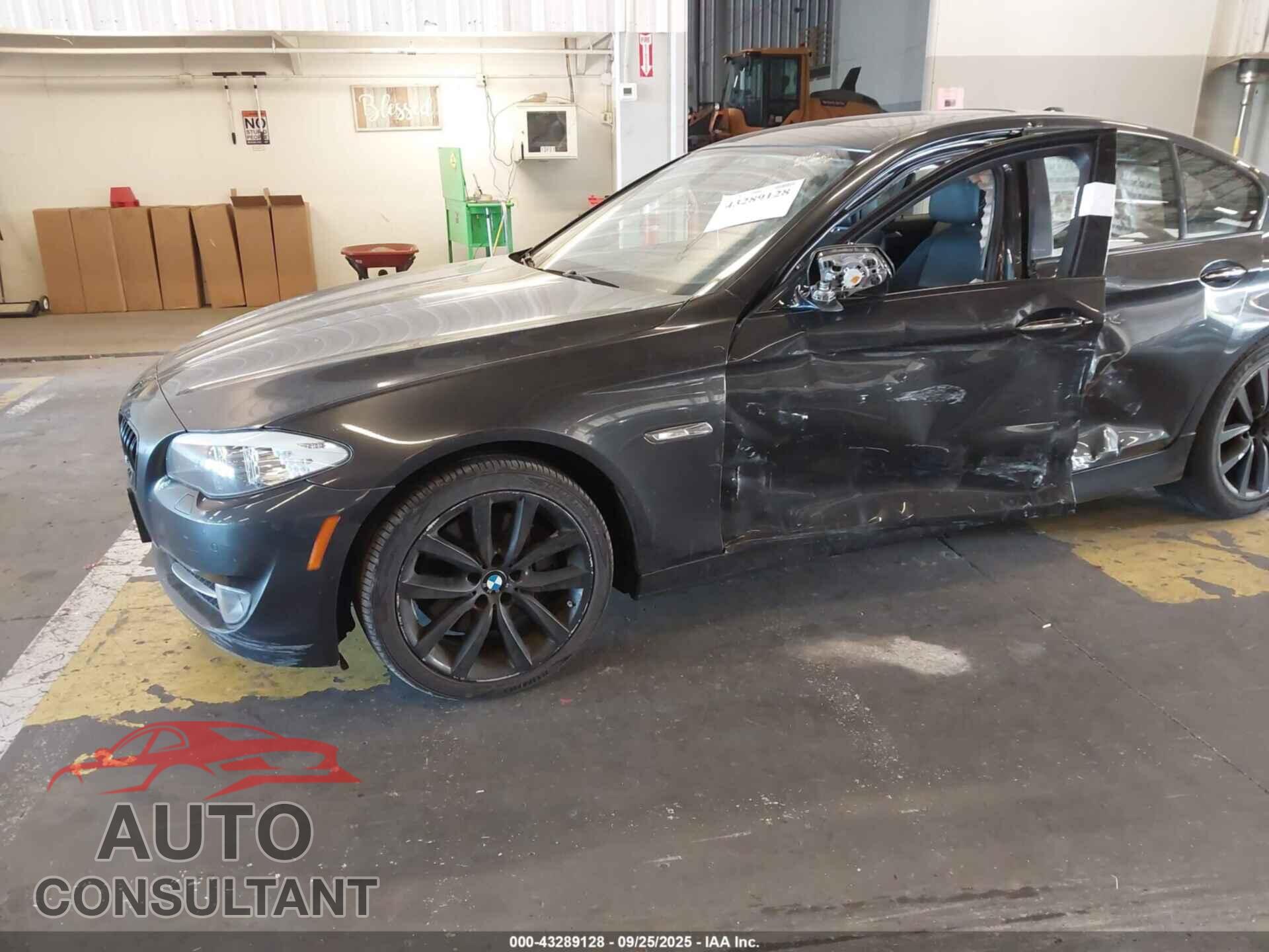 BMW 535I 2011 - WBAFR7C5XBC266835