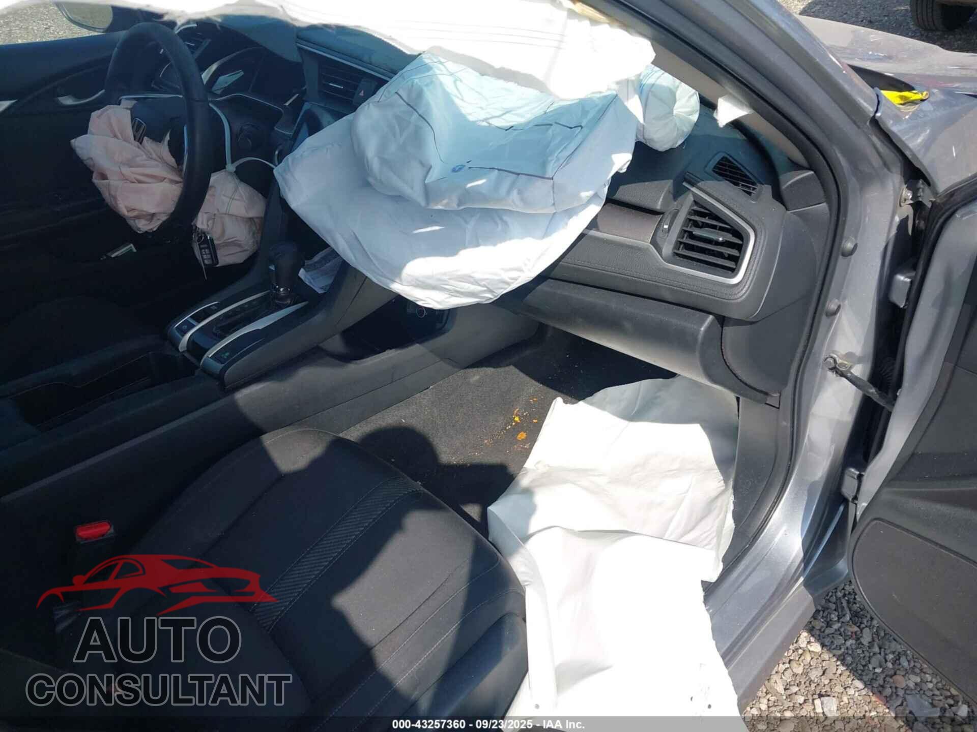 HONDA CIVIC 2017 - 19XFC2F75HE204684