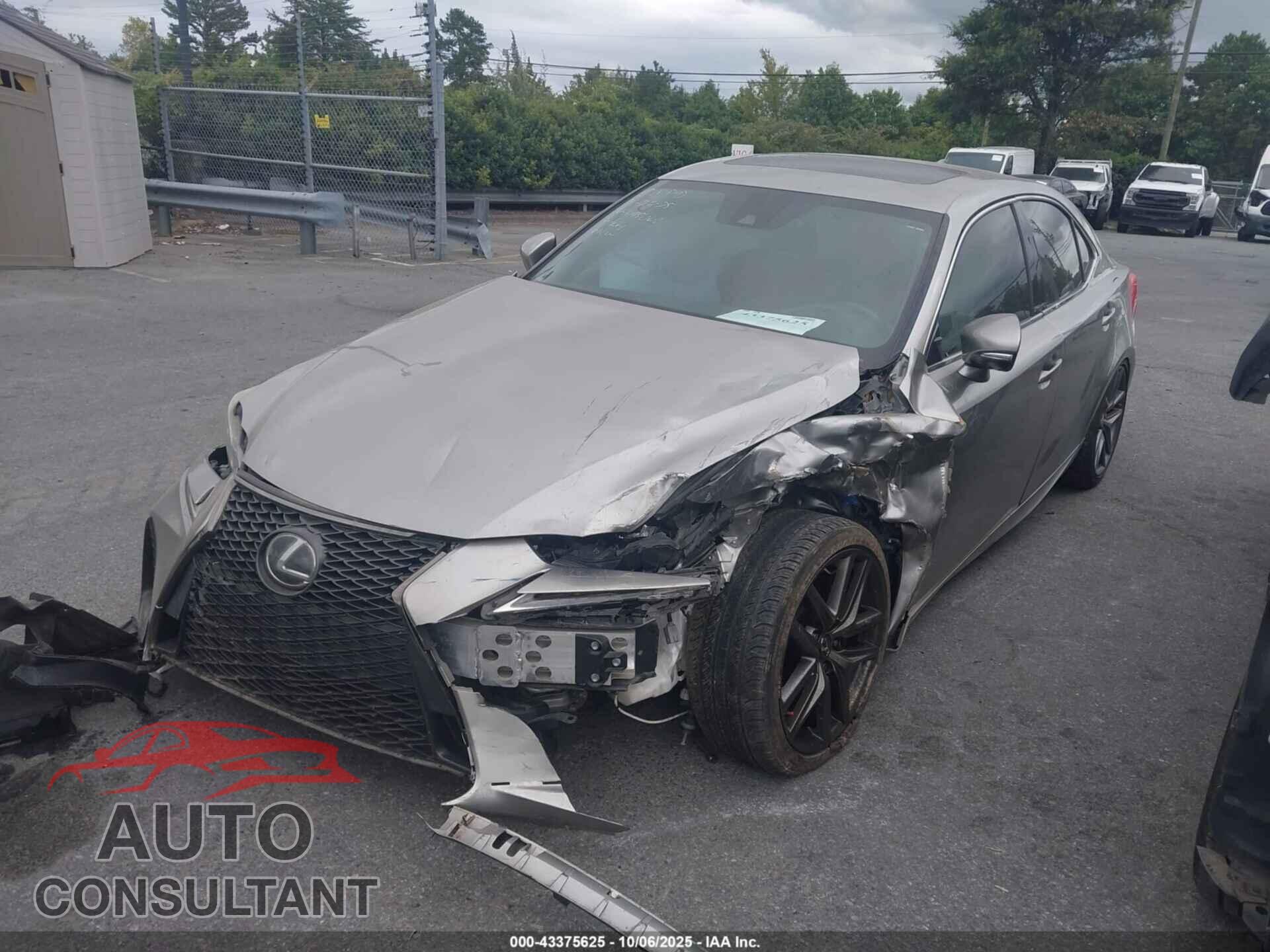 LEXUS IS 200T 2017 - JTHBA1D29H5045068