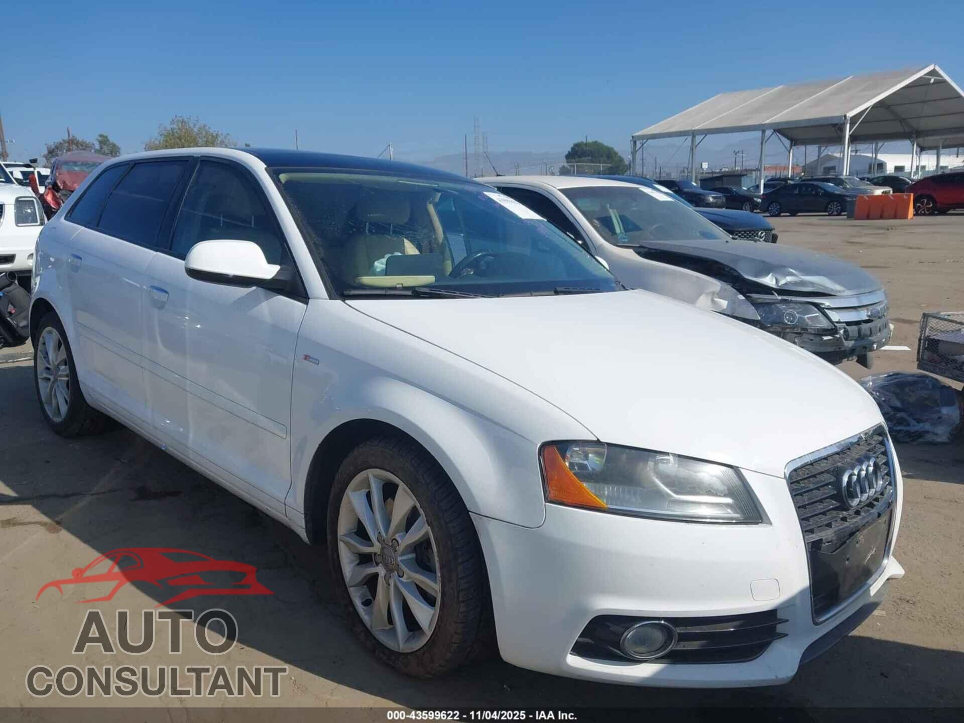 AUDI A3 2012 - WAUBEAFM3CA054964