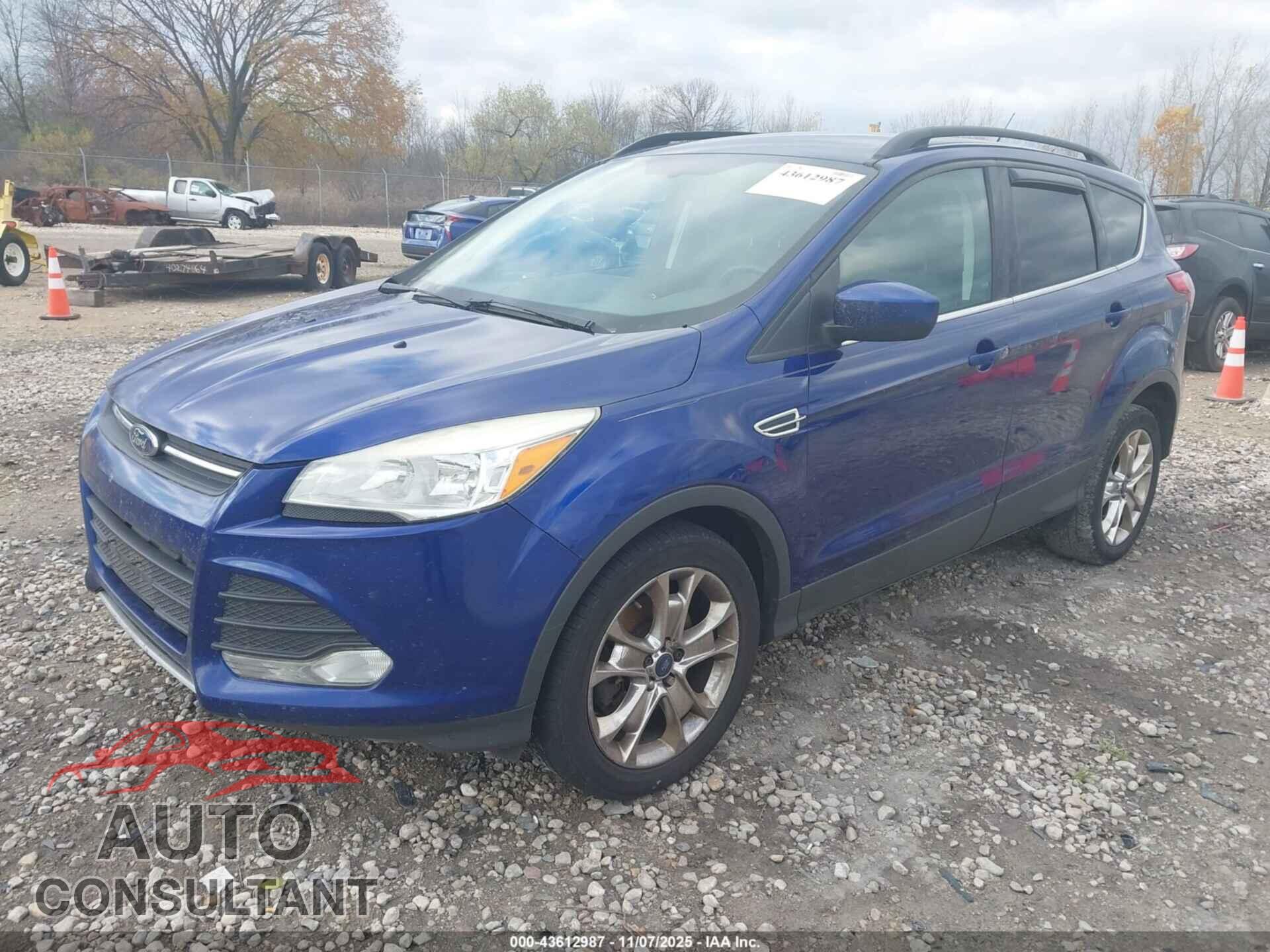 FORD ESCAPE 2015 - 1FMCU0G96FUB60032