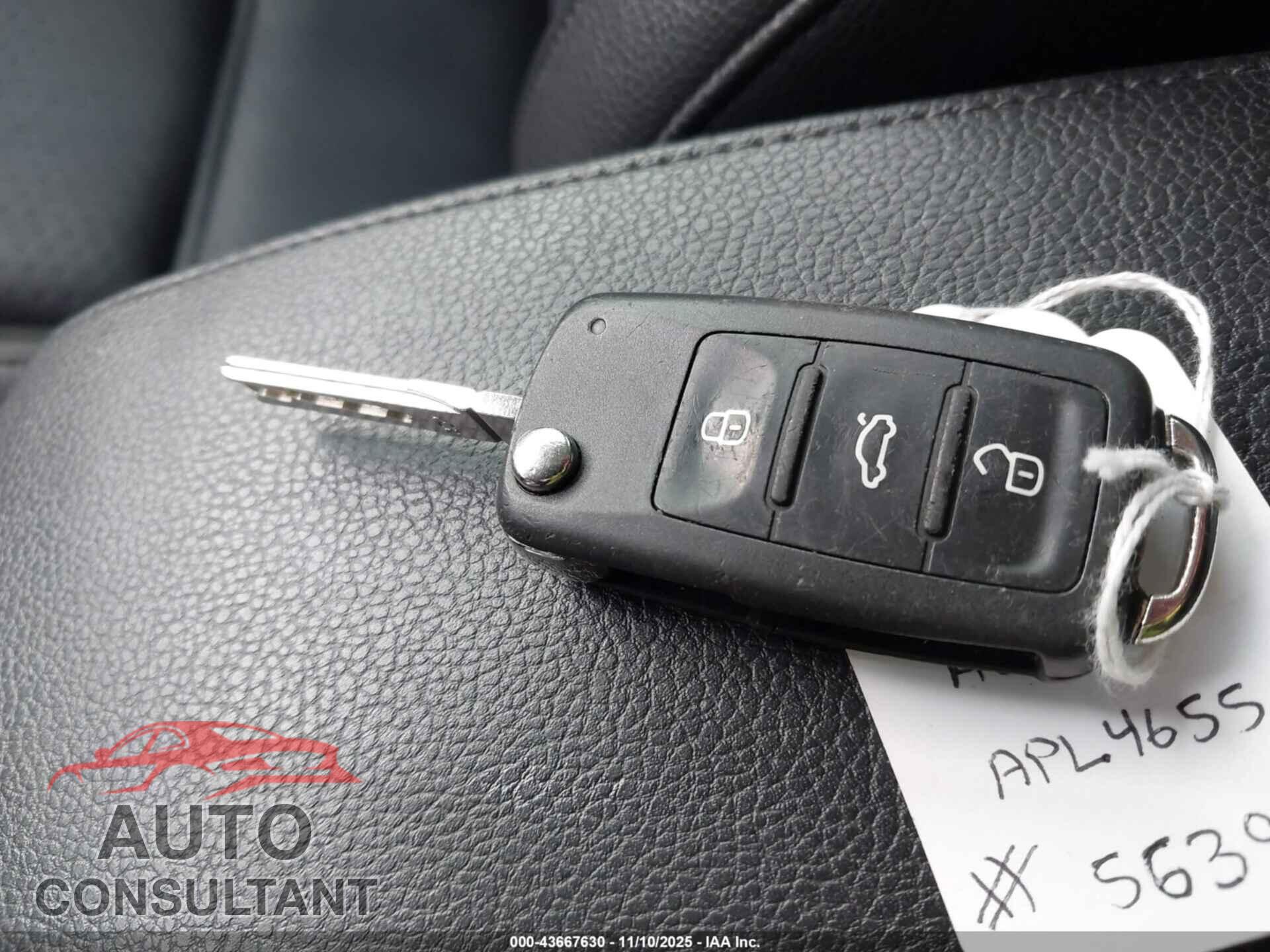 VOLKSWAGEN JETTA 2017 - 3VWDB7AJ7HM369097