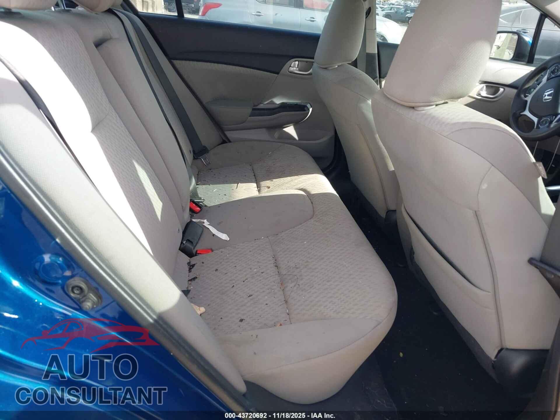 HONDA CIVIC 2015 - 19XFB2F89FE048609