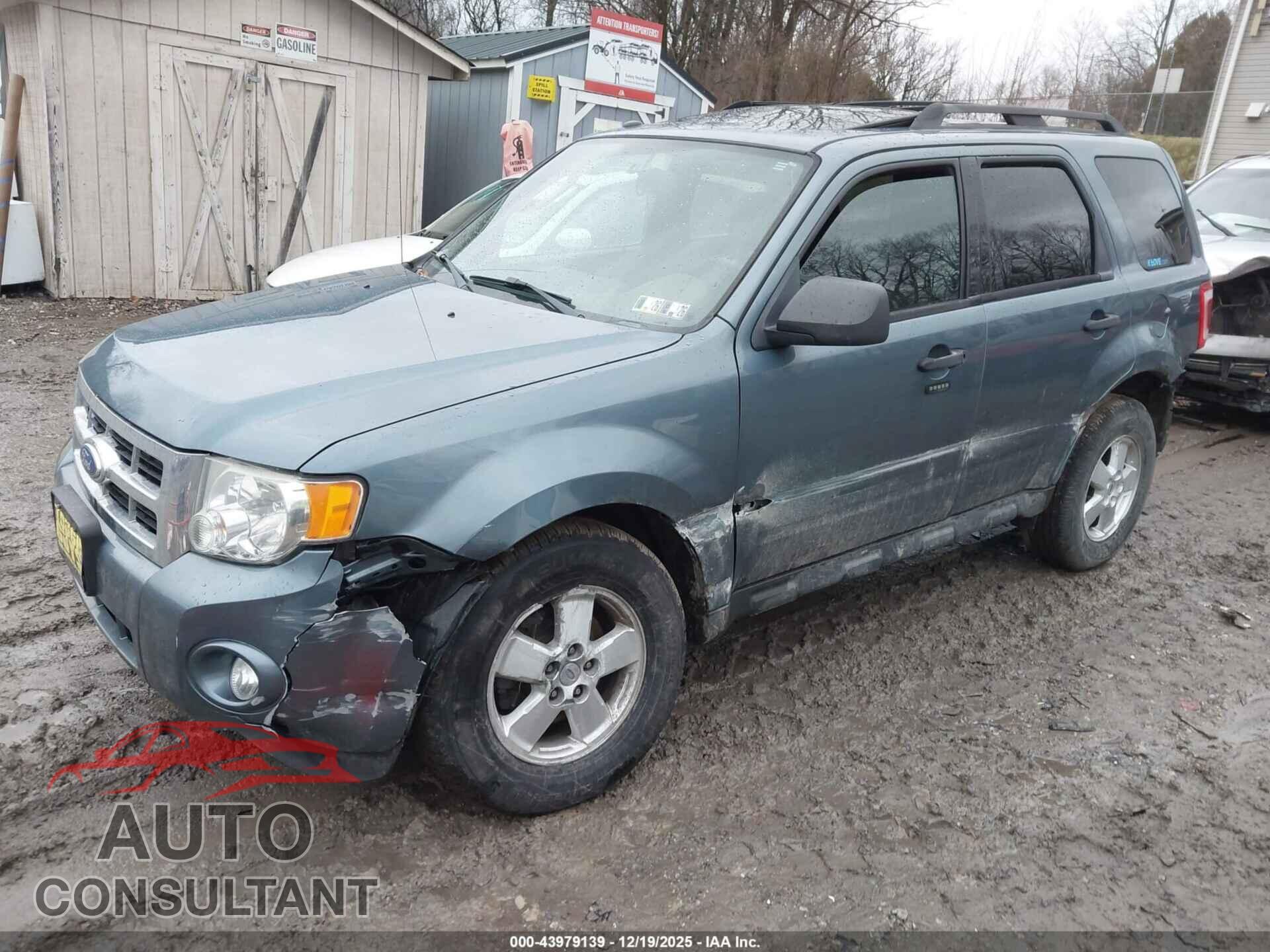 FORD ESCAPE 2011 - 1FMCU0D77BKB96630