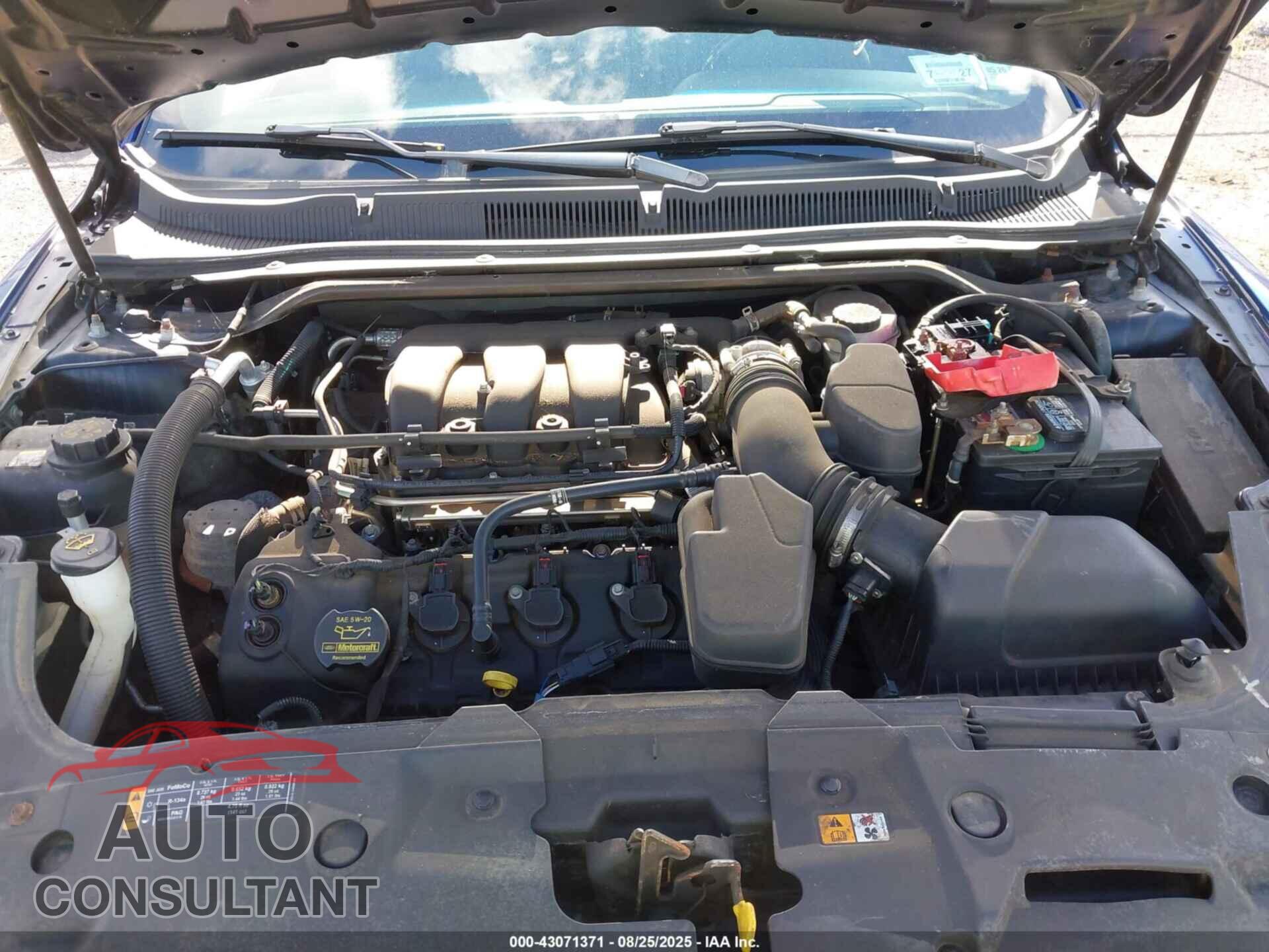 FORD TAURUS 2013 - 1FAHP2F83DG114682