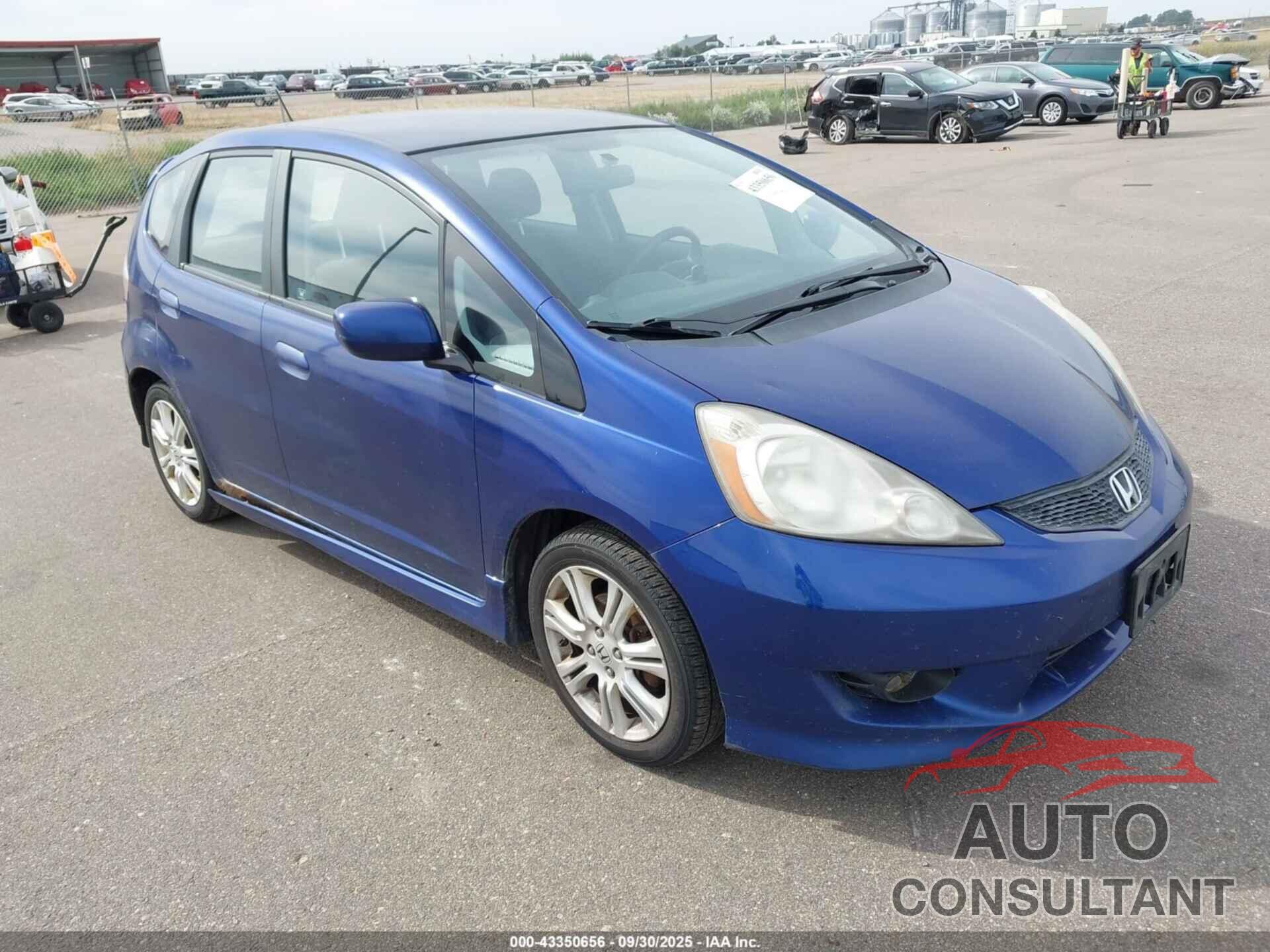 HONDA FIT 2010 - JHMGE8H42AC004765