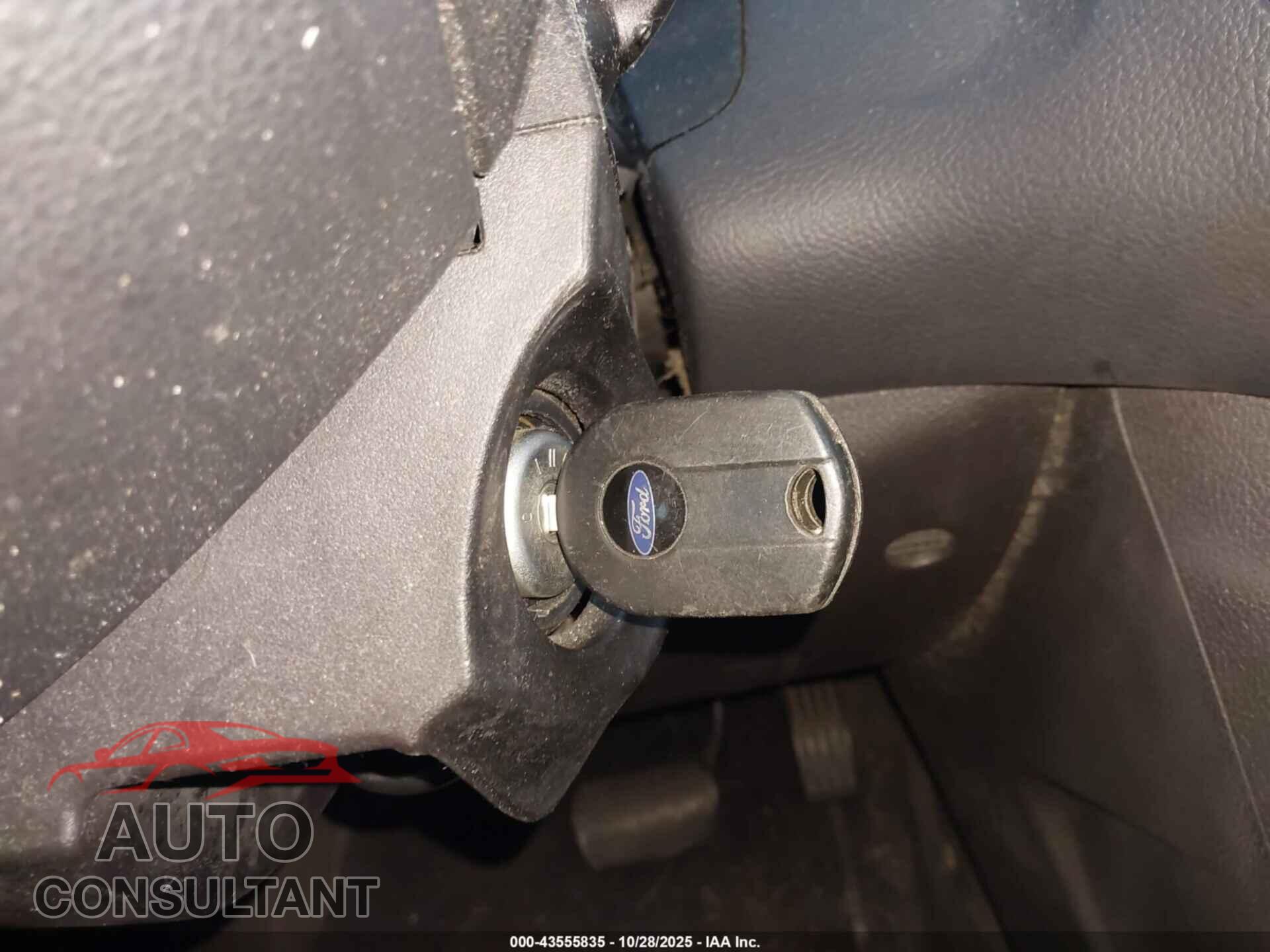 FORD FOCUS 2013 - 1FADP3F22DL103776