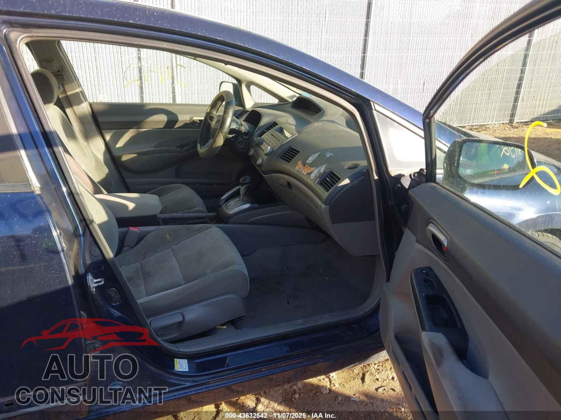 HONDA CIVIC 2011 - 19XFA1F53BE010340
