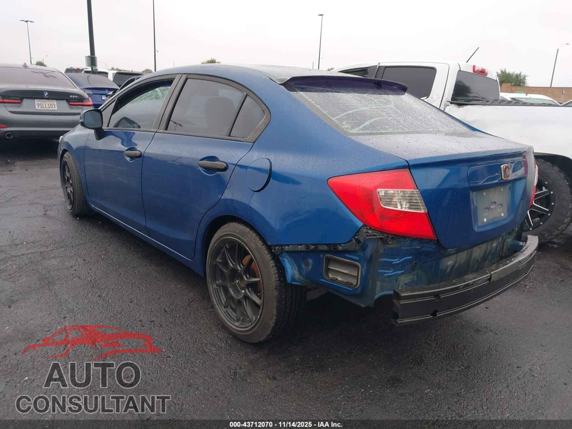 HONDA CIVIC 2012 - 19XFB2F50CE359072