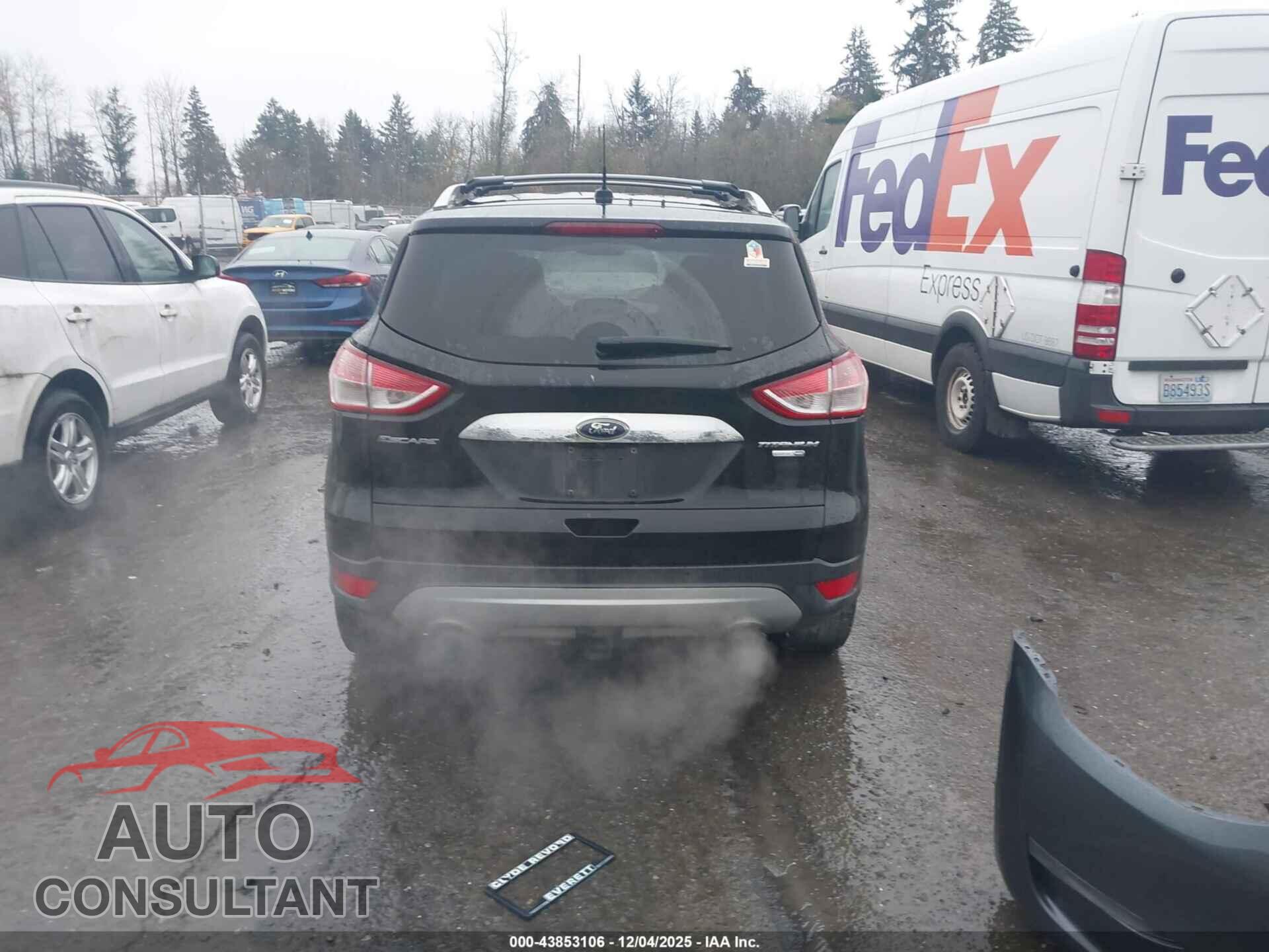 FORD ESCAPE 2016 - 1FMCU9J96GUA68692