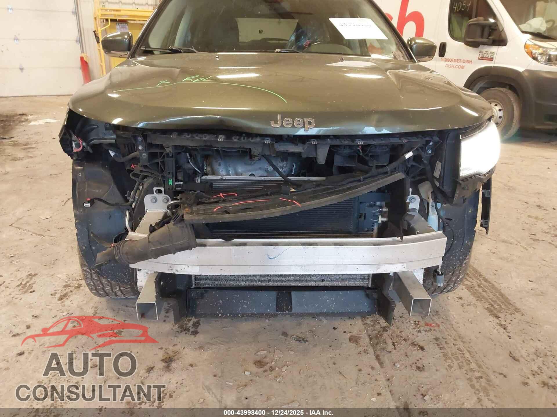 JEEP COMPASS 2020 - 3C4NJDCB7LT116407
