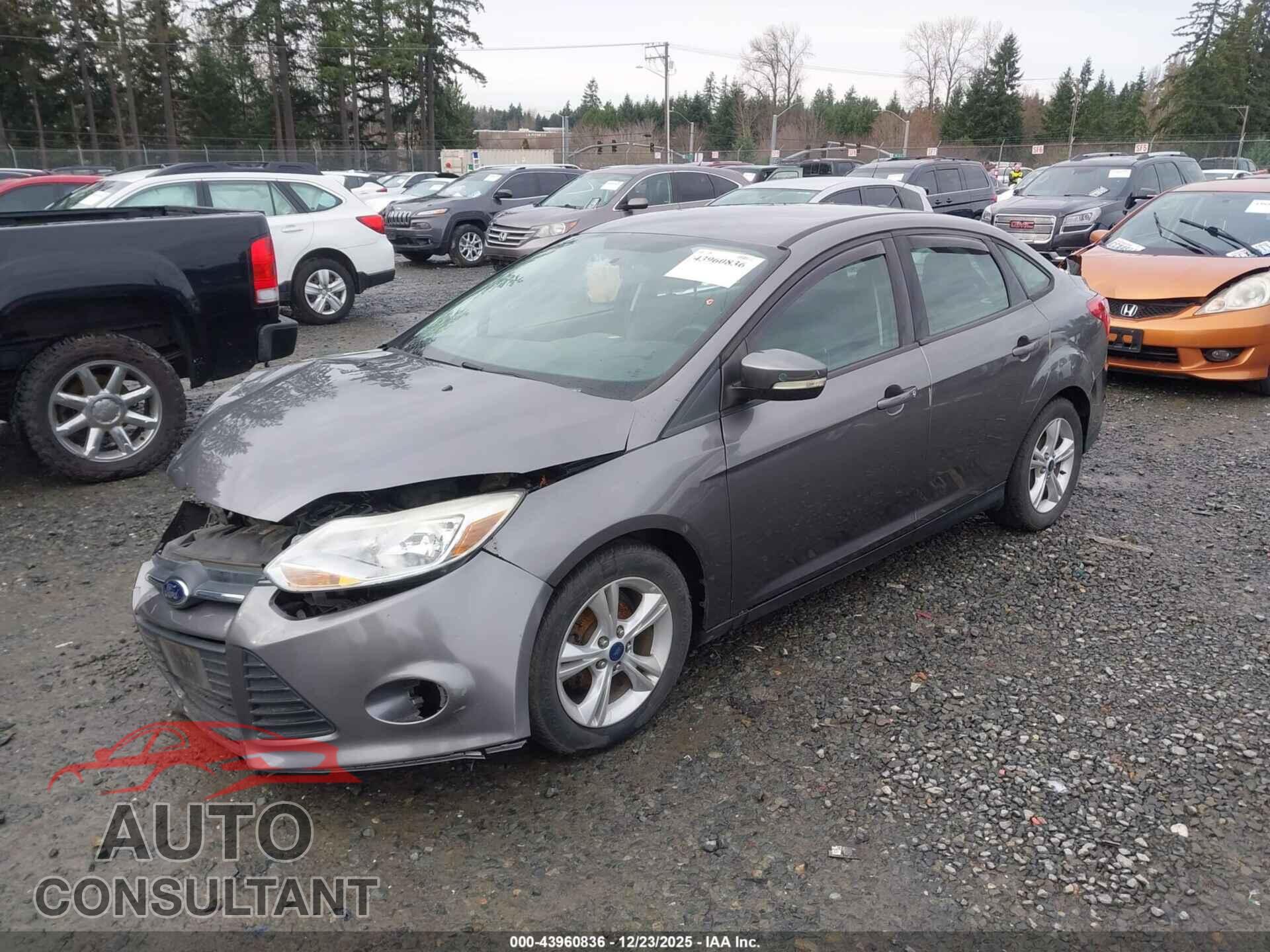 FORD FOCUS 2014 - 1FADP3F23EL414635