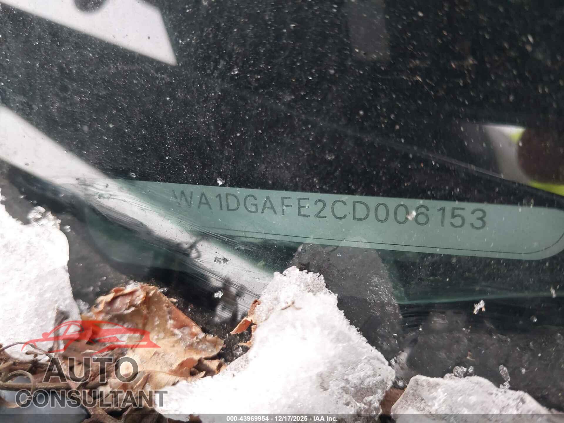 AUDI Q7 2012 - WA1DGAFE2CD006153