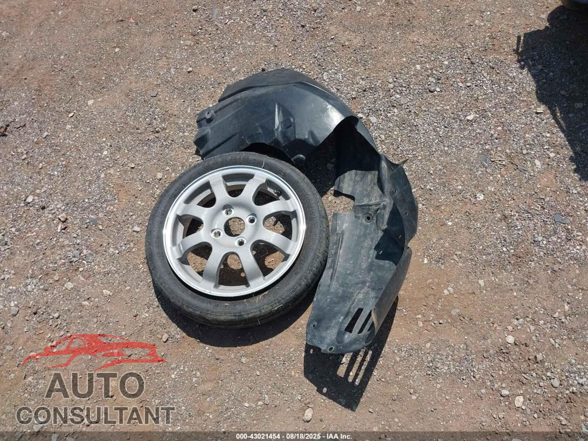 FORD FIESTA 2014 - 3FADP4EJ4EM201027
