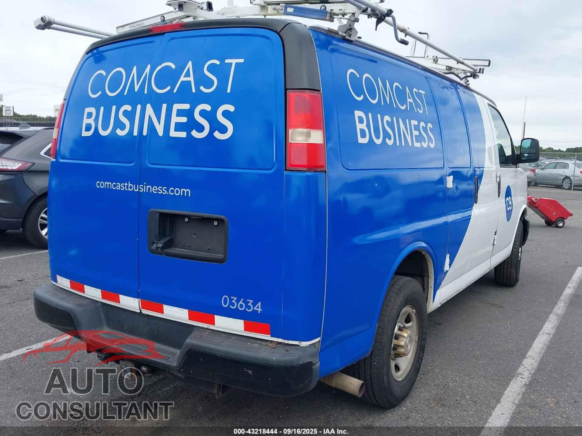 CHEVROLET EXPRESS 2500 2015 - 1GCWGFCF6F1159438