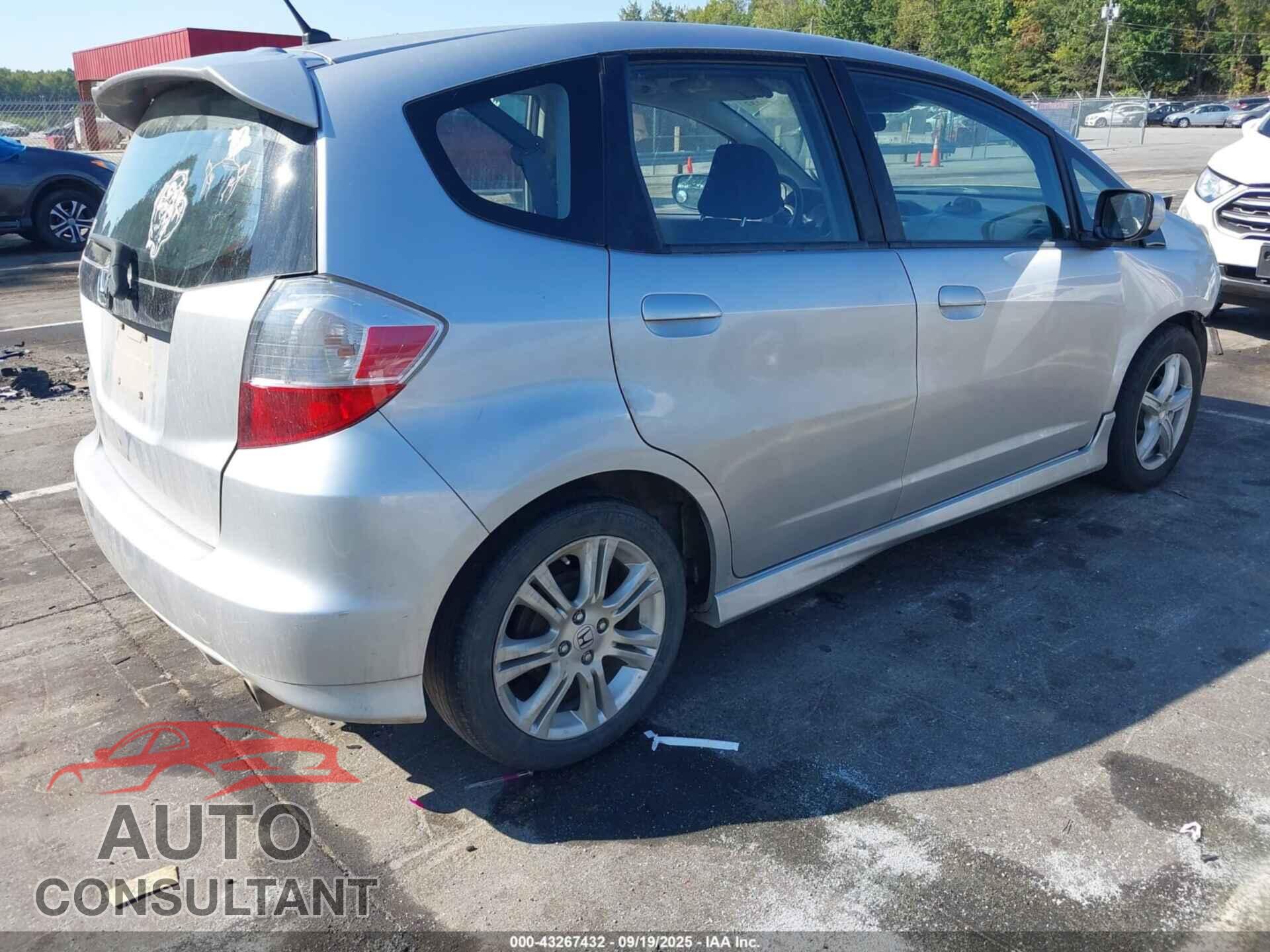 HONDA FIT 2011 - JHMGE8H50BS009222