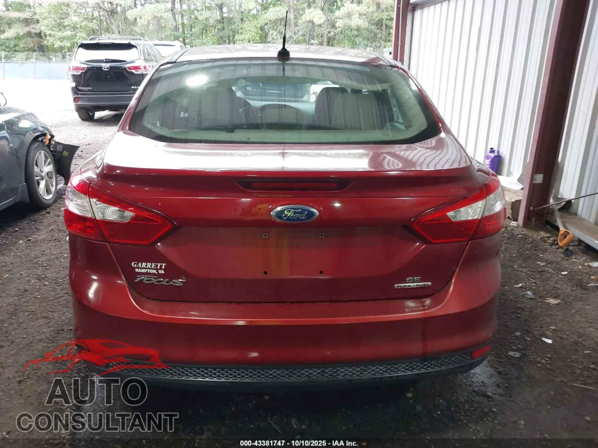 FORD FOCUS 2014 - 1FADP3F29EL102965
