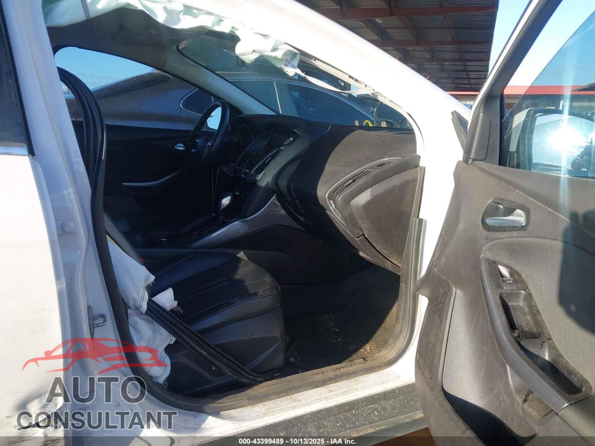 FORD FOCUS 2014 - 1FADP3N28EL281873