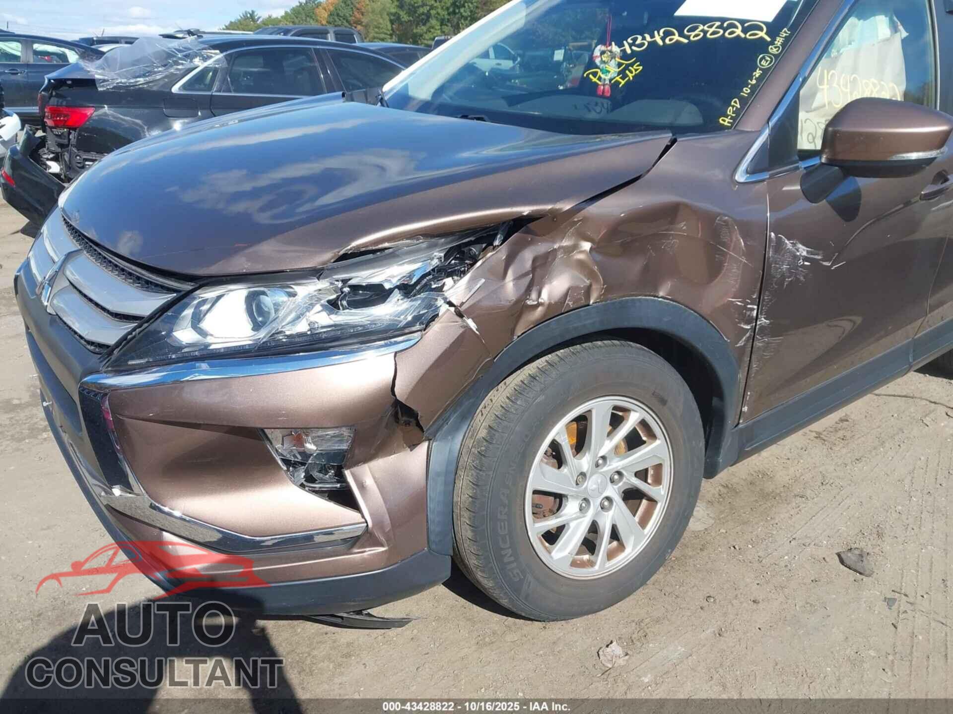 MITSUBISHI ECLIPSE CROSS 2018 - JA4AT3AA5JZ049321