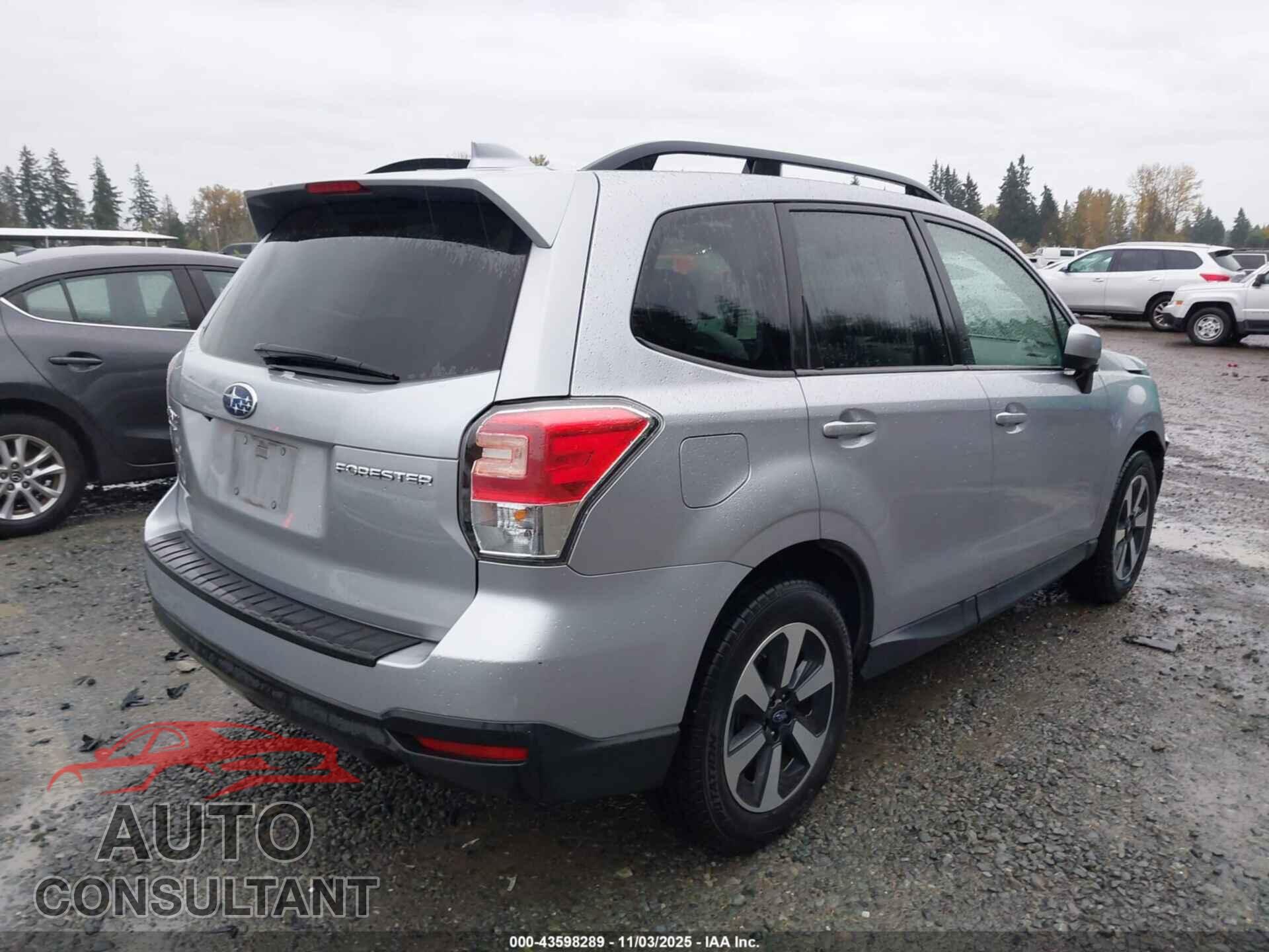 SUBARU FORESTER 2018 - JF2SJAGC3JH520029