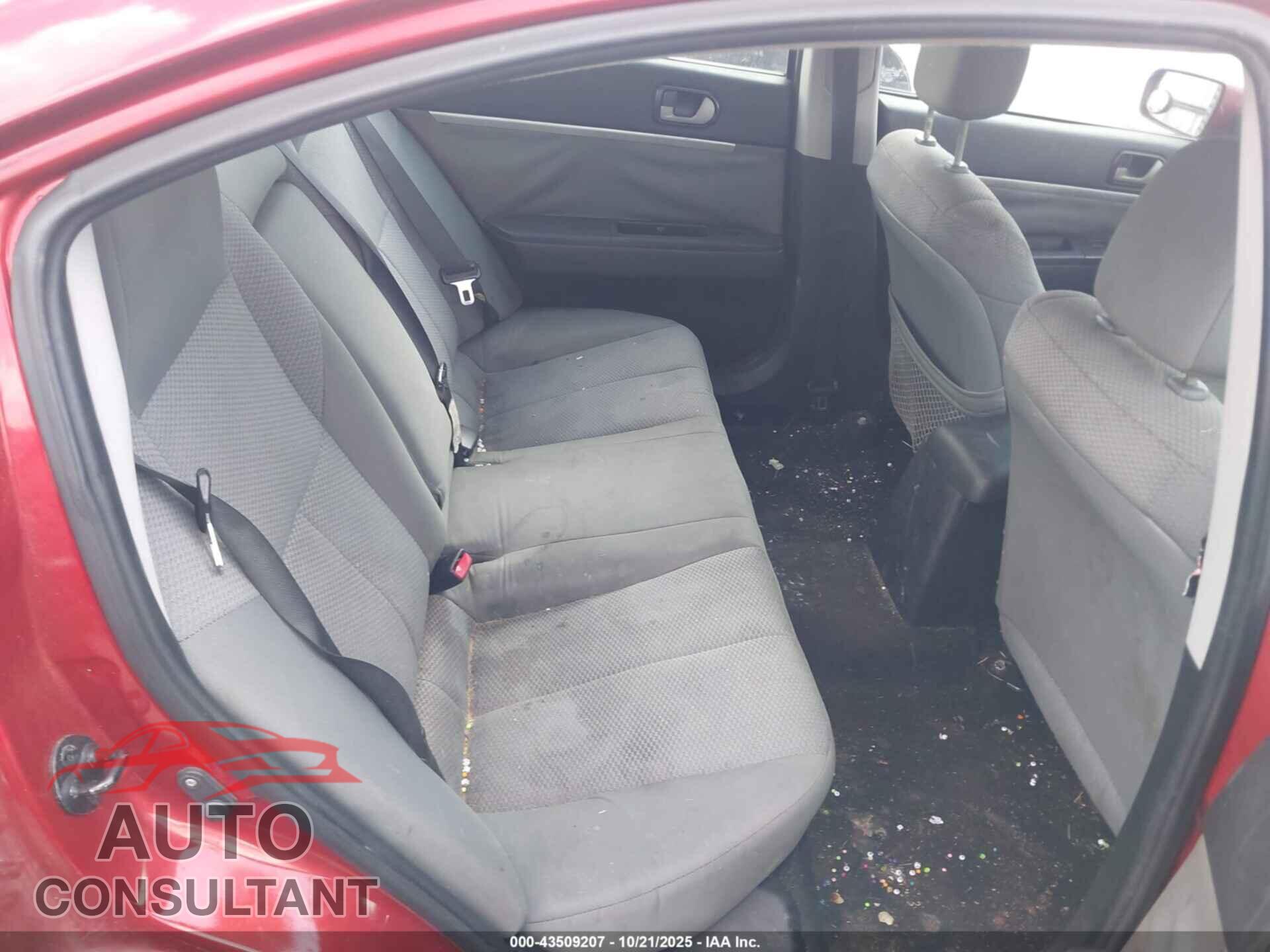 MITSUBISHI GALANT 2011 - 4A32B2FFXBE009107