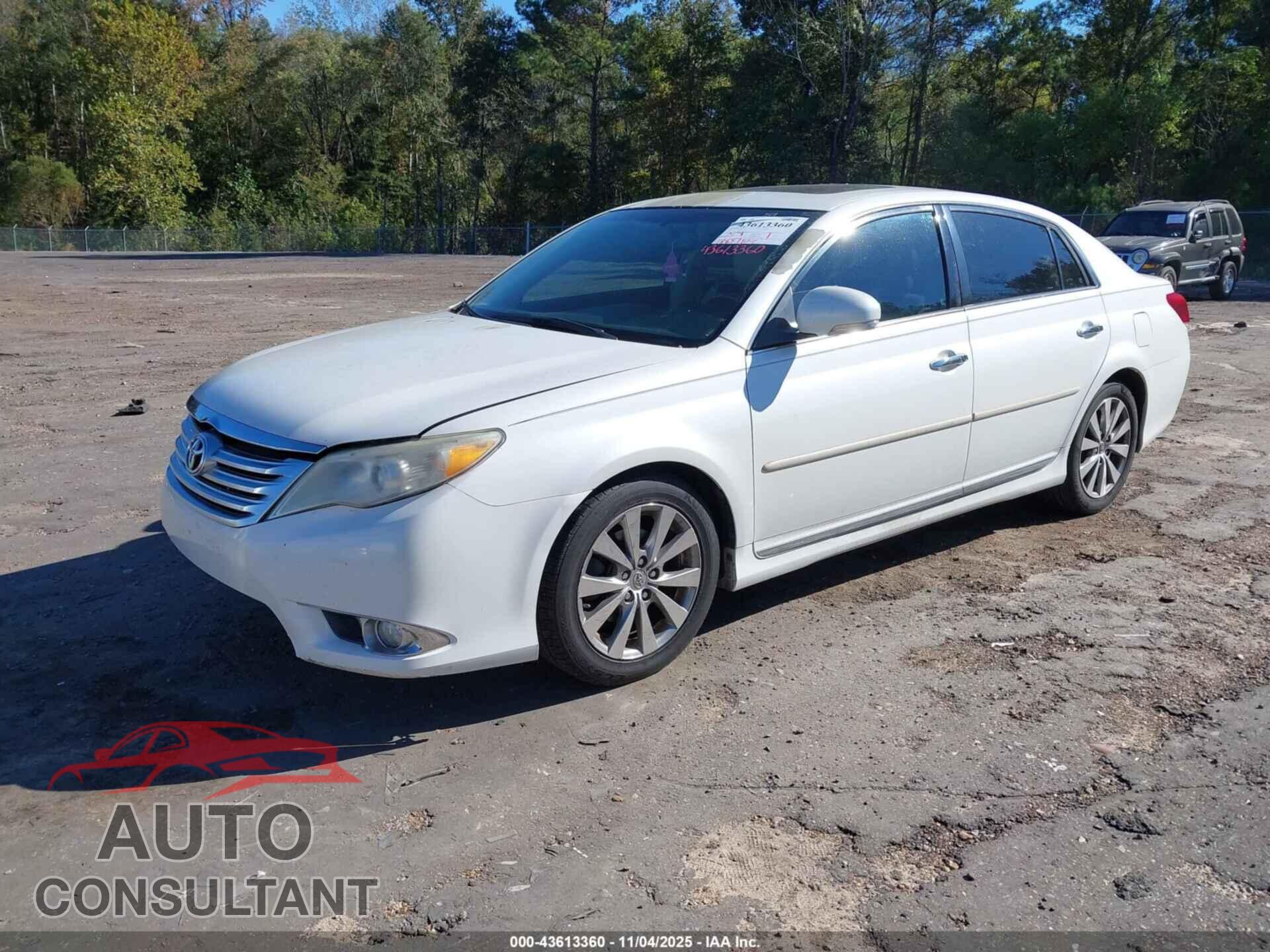 TOYOTA AVALON 2011 - 4T1BK3DB3BU402909