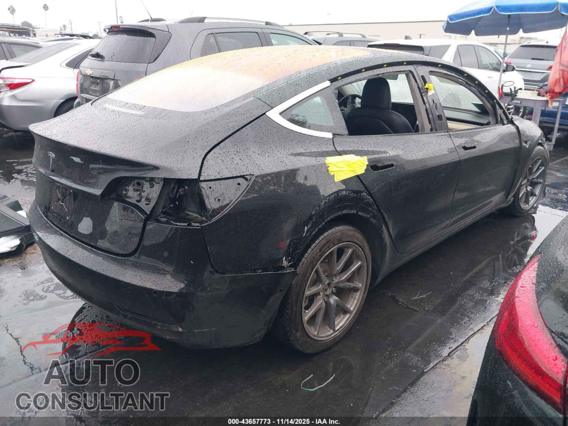 TESLA MODEL 3 2017 - 5YJ3E1EA7HF001195