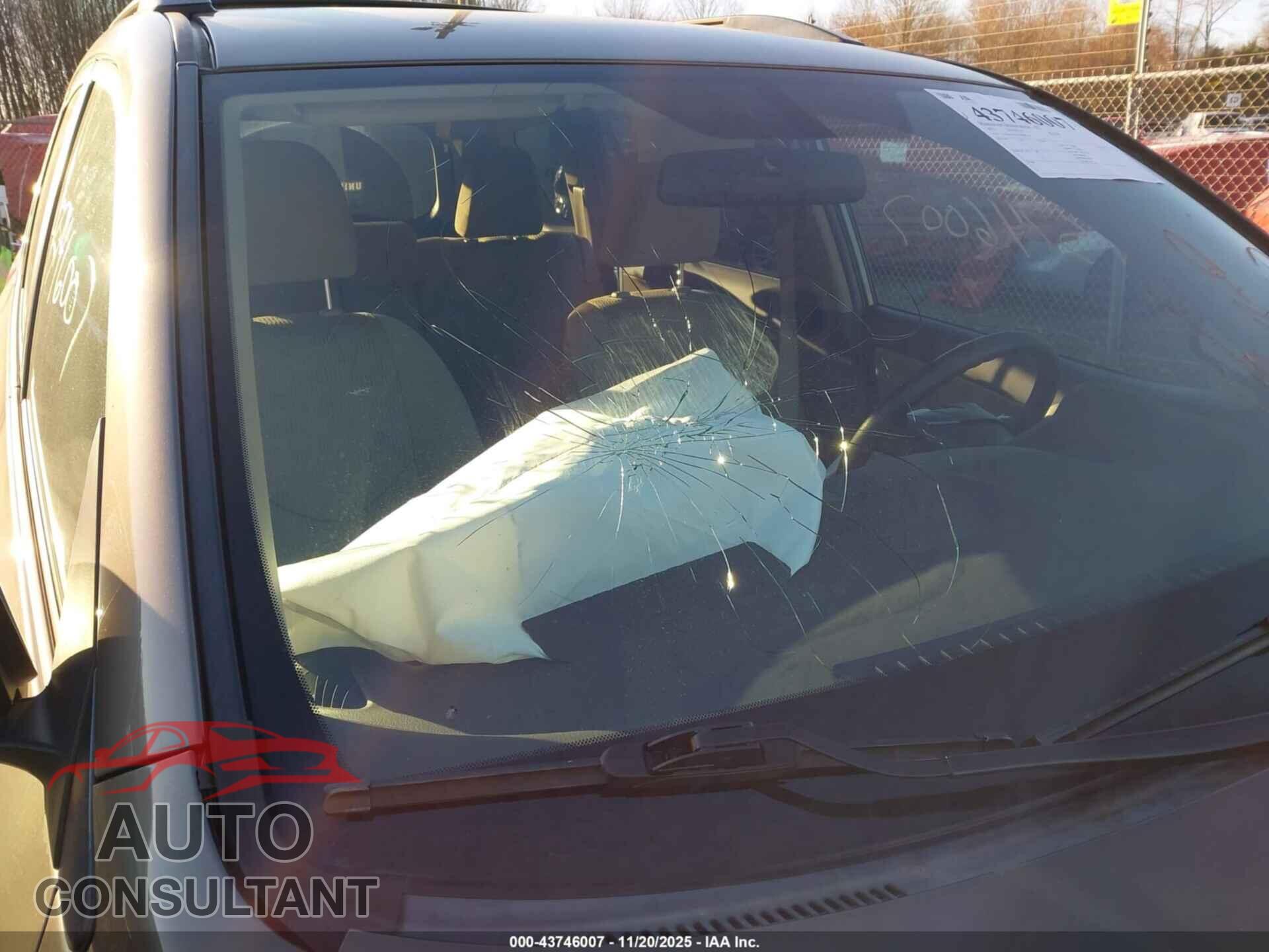 TOYOTA RAV4 2012 - 2T3BF4DV7CW200362