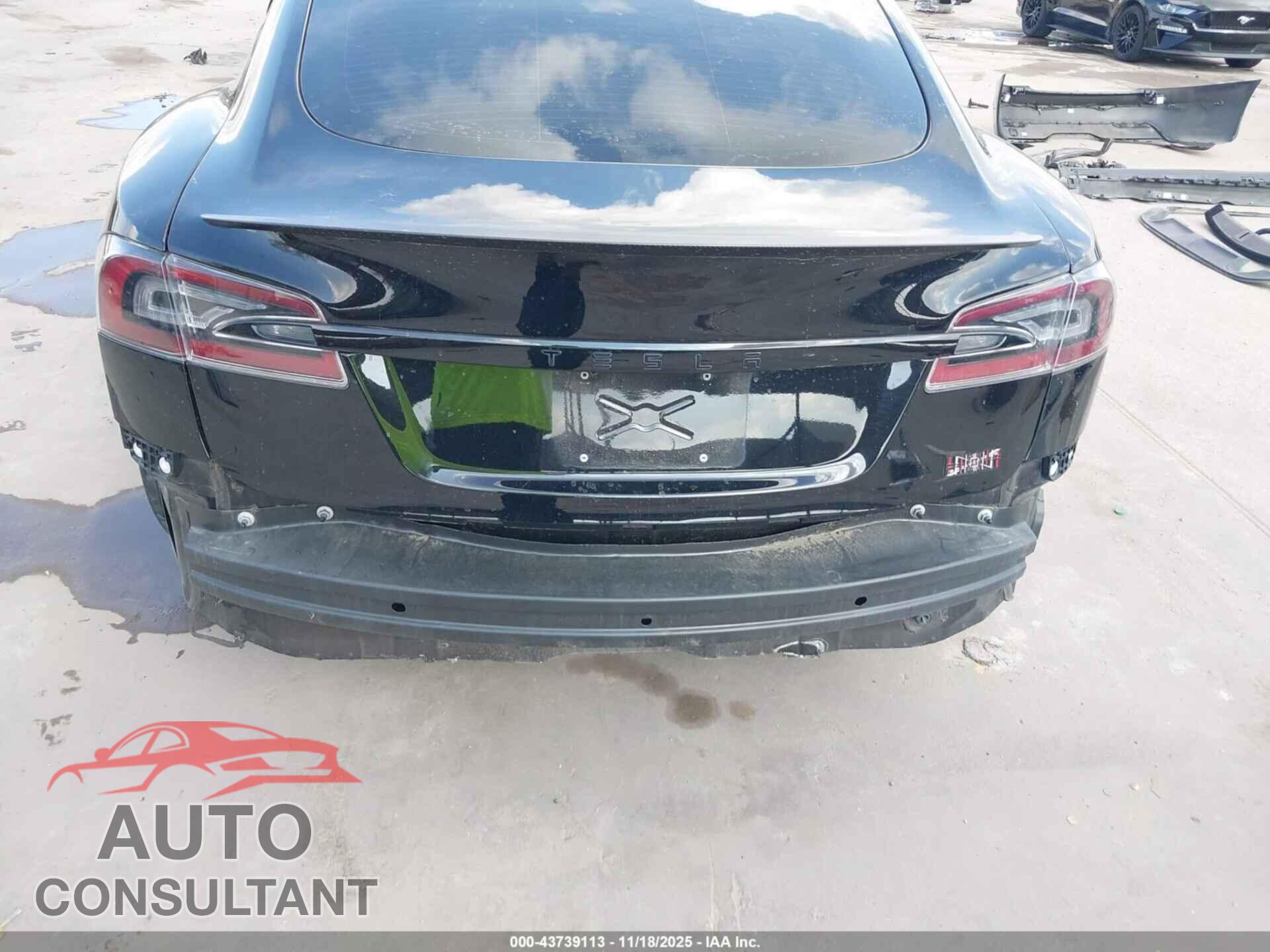 TESLA MODEL S 2021 - 5YJSA1E66MF431393