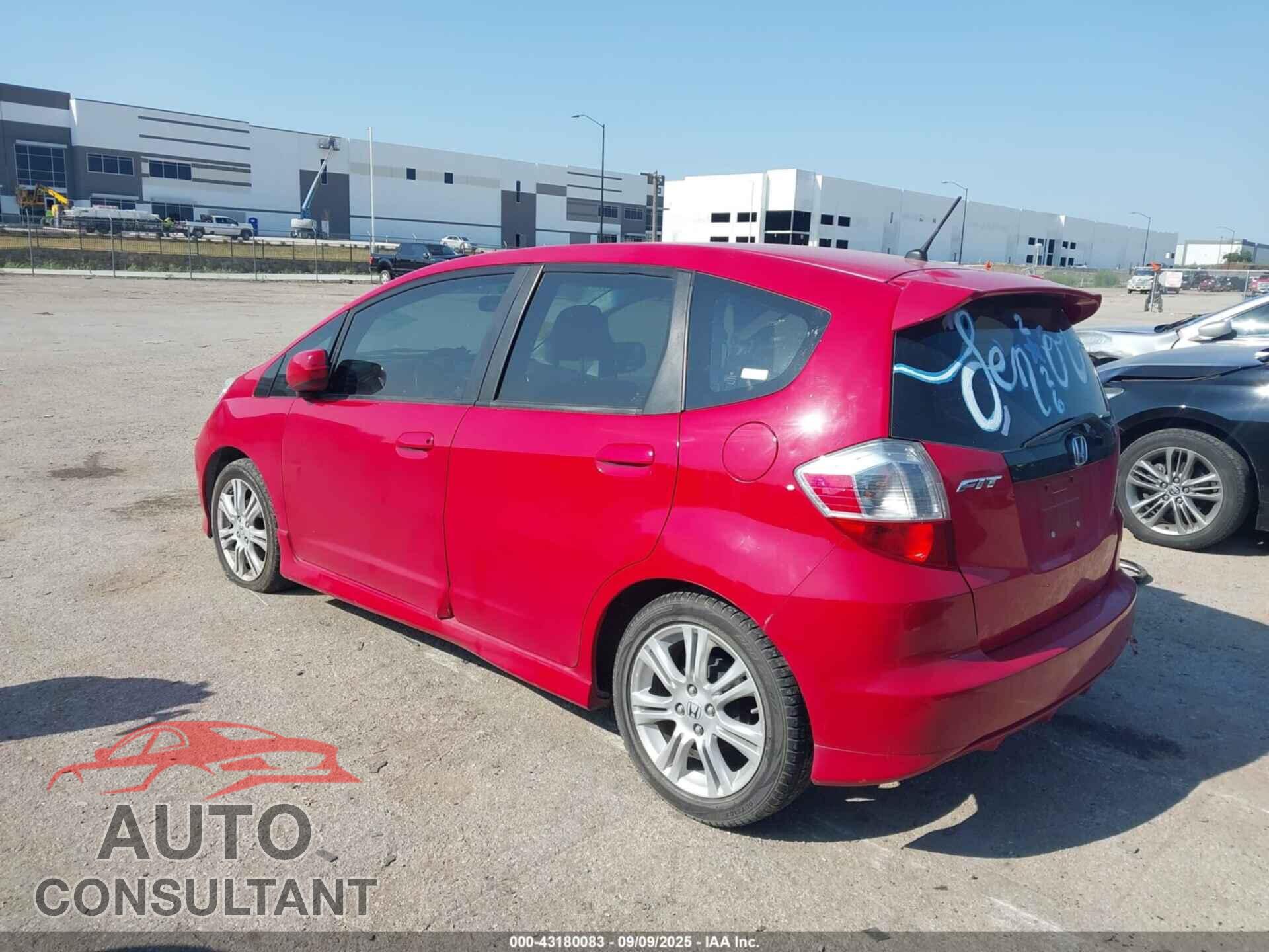 HONDA FIT 2009 - JHMGE88429S028677