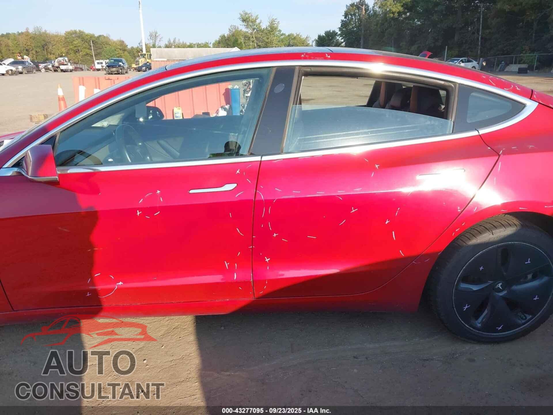 TESLA MODEL 3 2018 - 5YJ3E1EA0JF153910