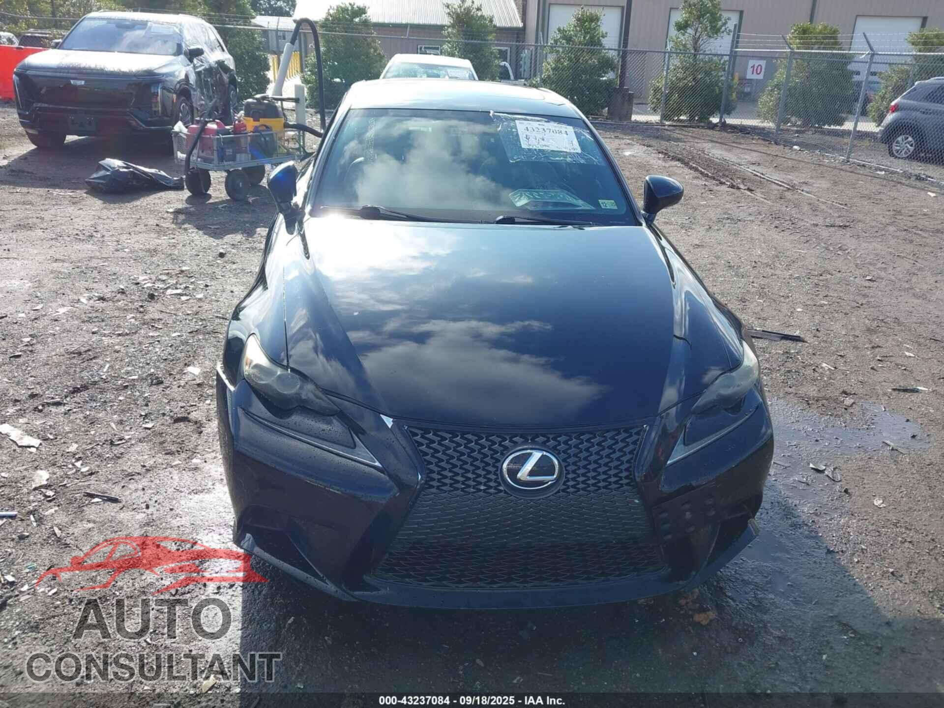 LEXUS IS 350 2014 - JTHBE1D20E5005882