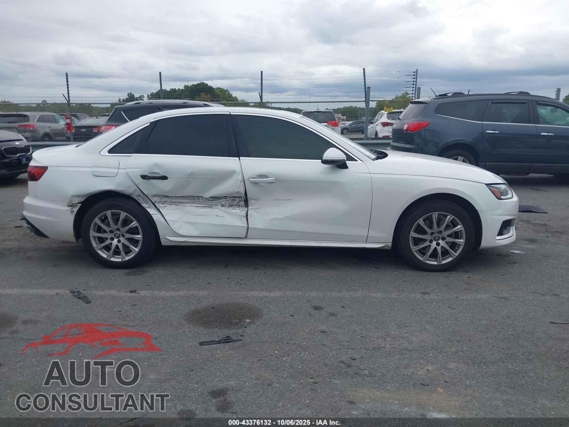 AUDI A4 2021 - WAUABAF44MA024474