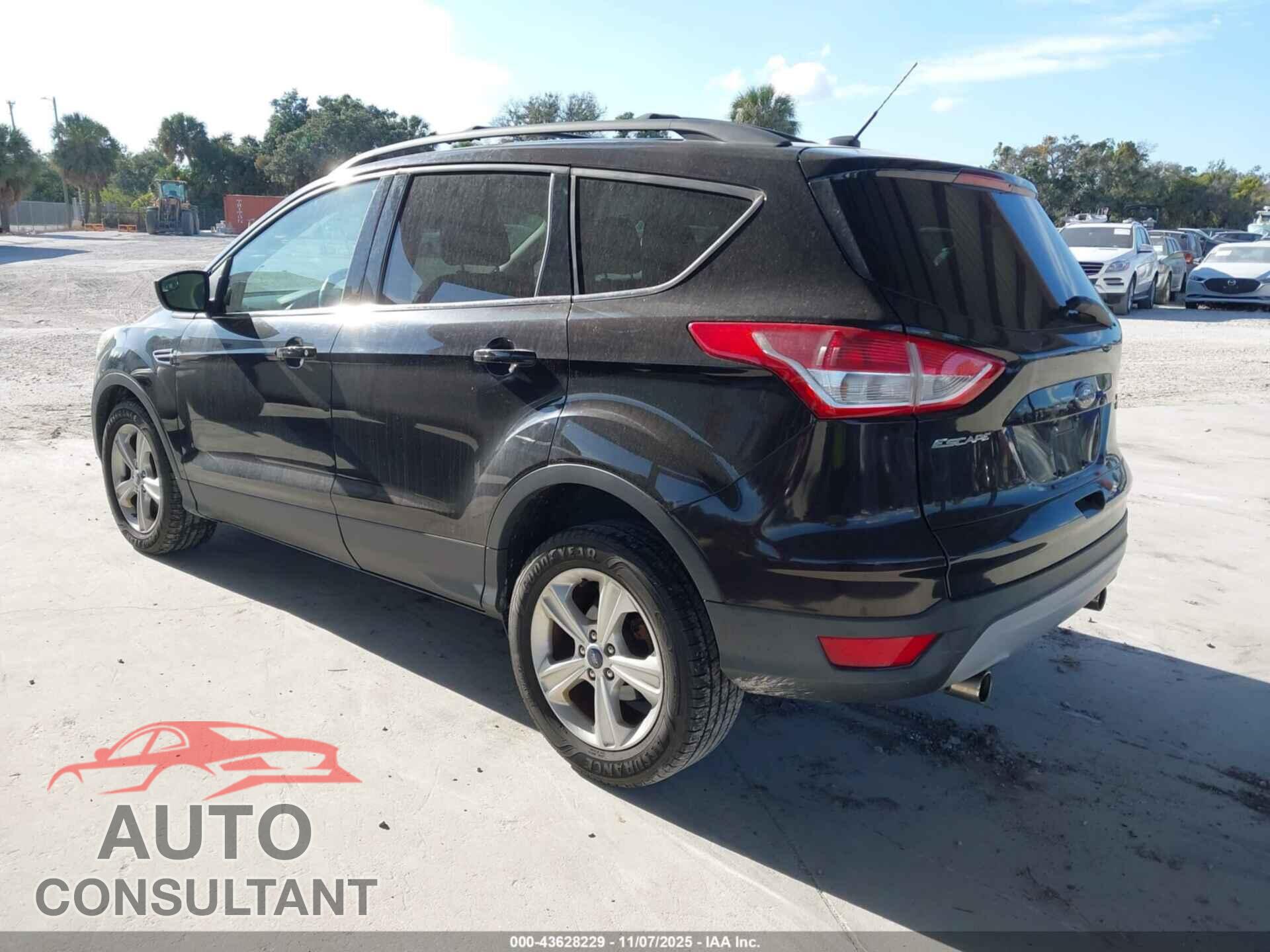FORD ESCAPE 2013 - 1FMCU9G99DUB85363