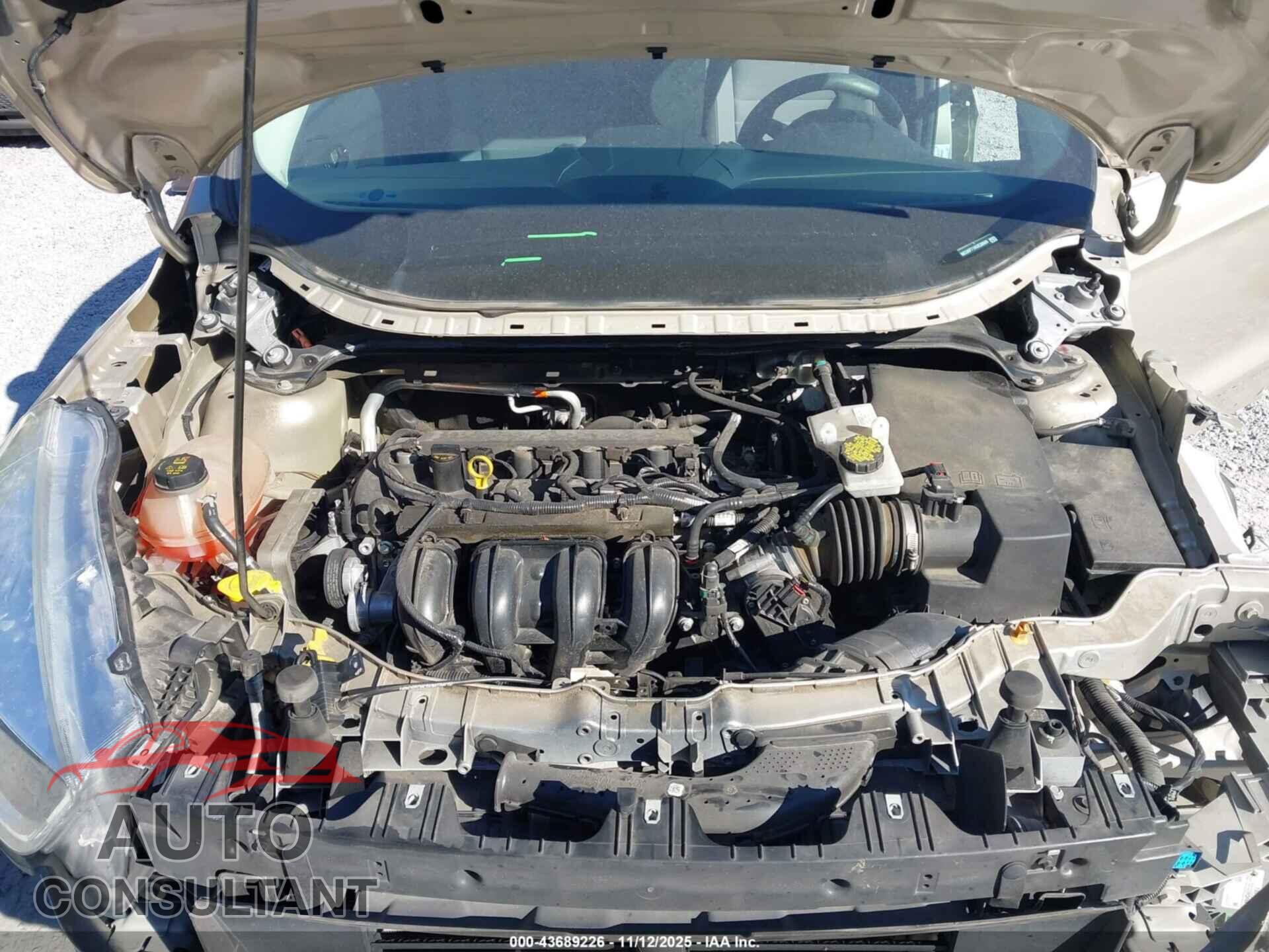 FORD ESCAPE 2017 - 1FMCU0F71HUE30688