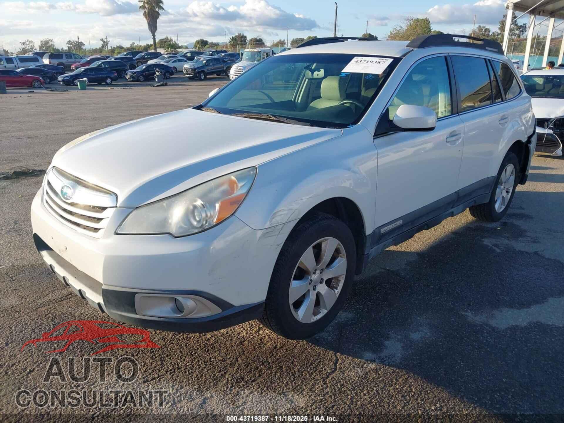 SUBARU OUTBACK 2011 - 4S4BRBFC4B3355858
