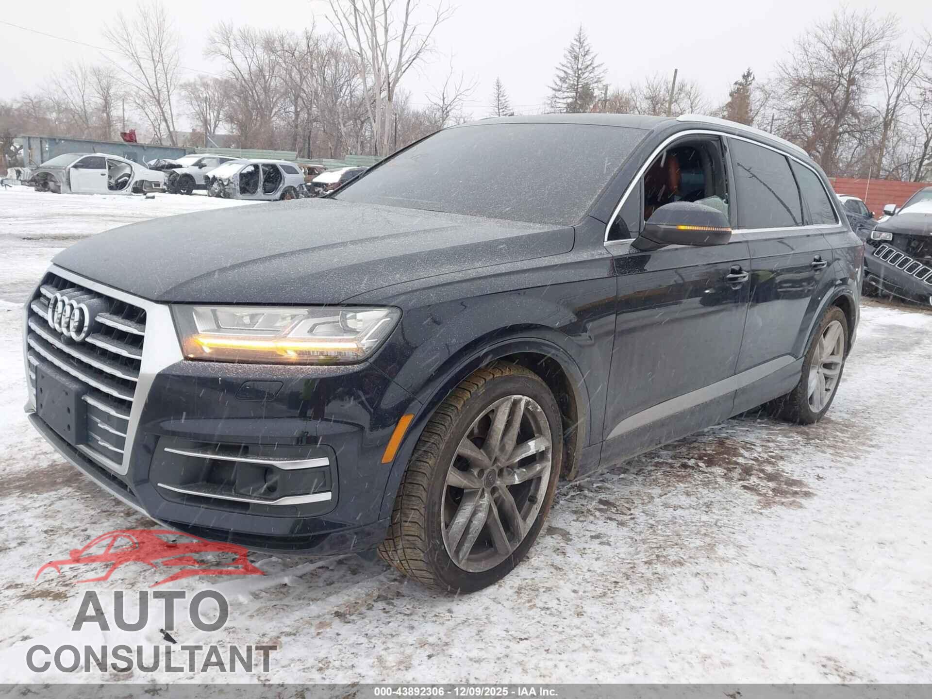 AUDI Q7 2018 - WA1VAAF75JD009617