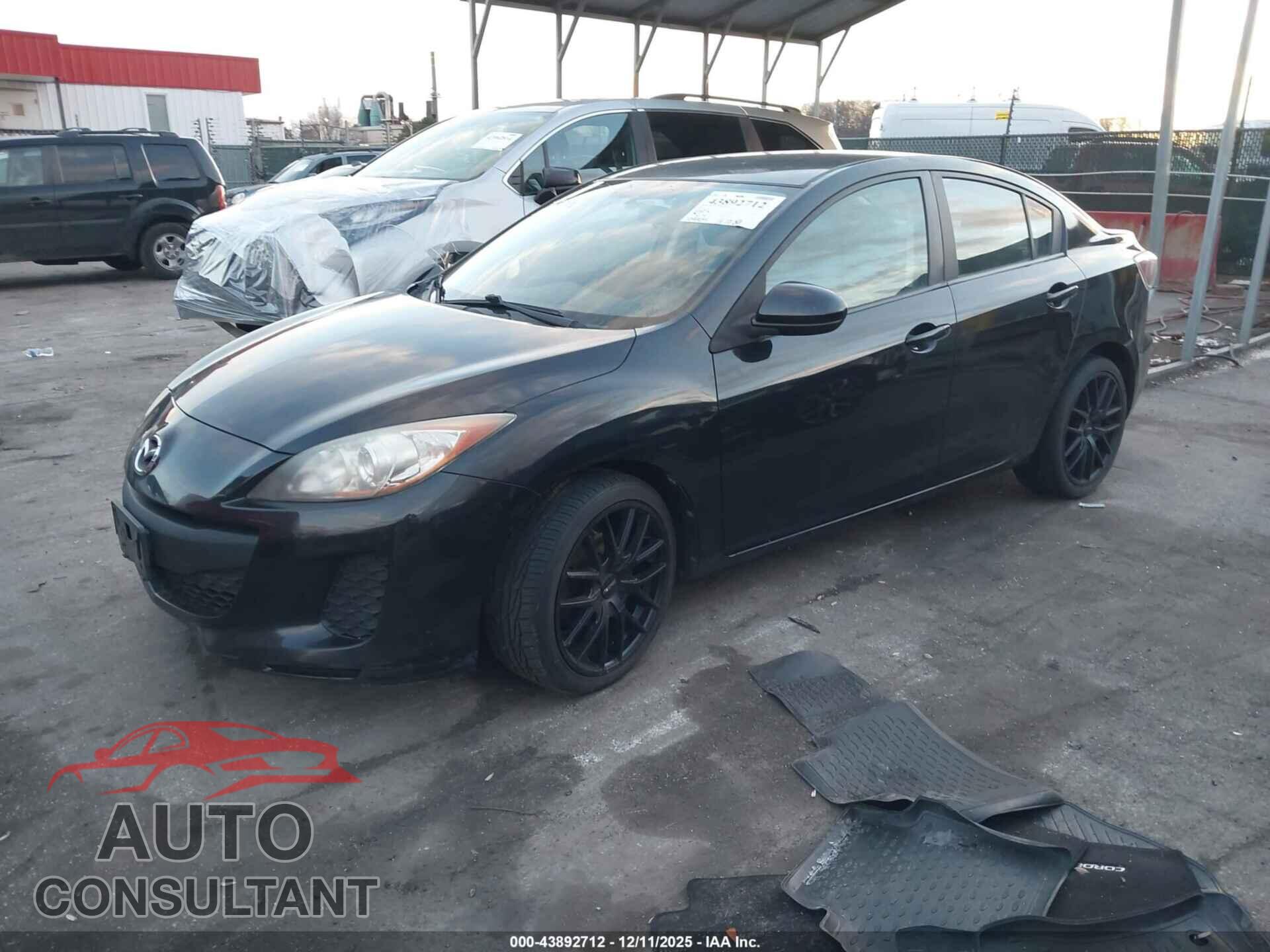 MAZDA MAZDA3 2013 - JM1BL1TG1D1755558