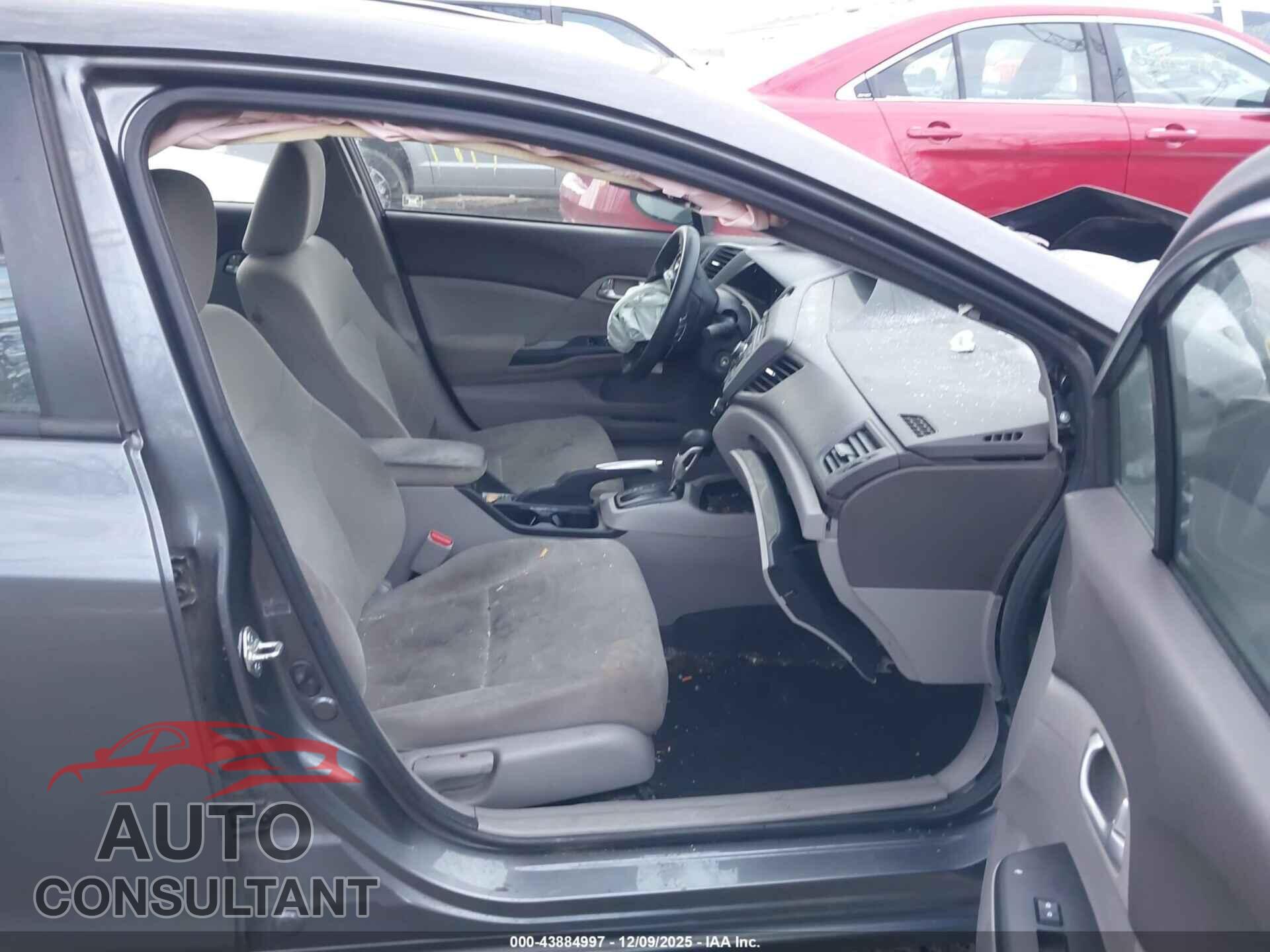 HONDA CIVIC 2012 - 19XFB2F80CE088024