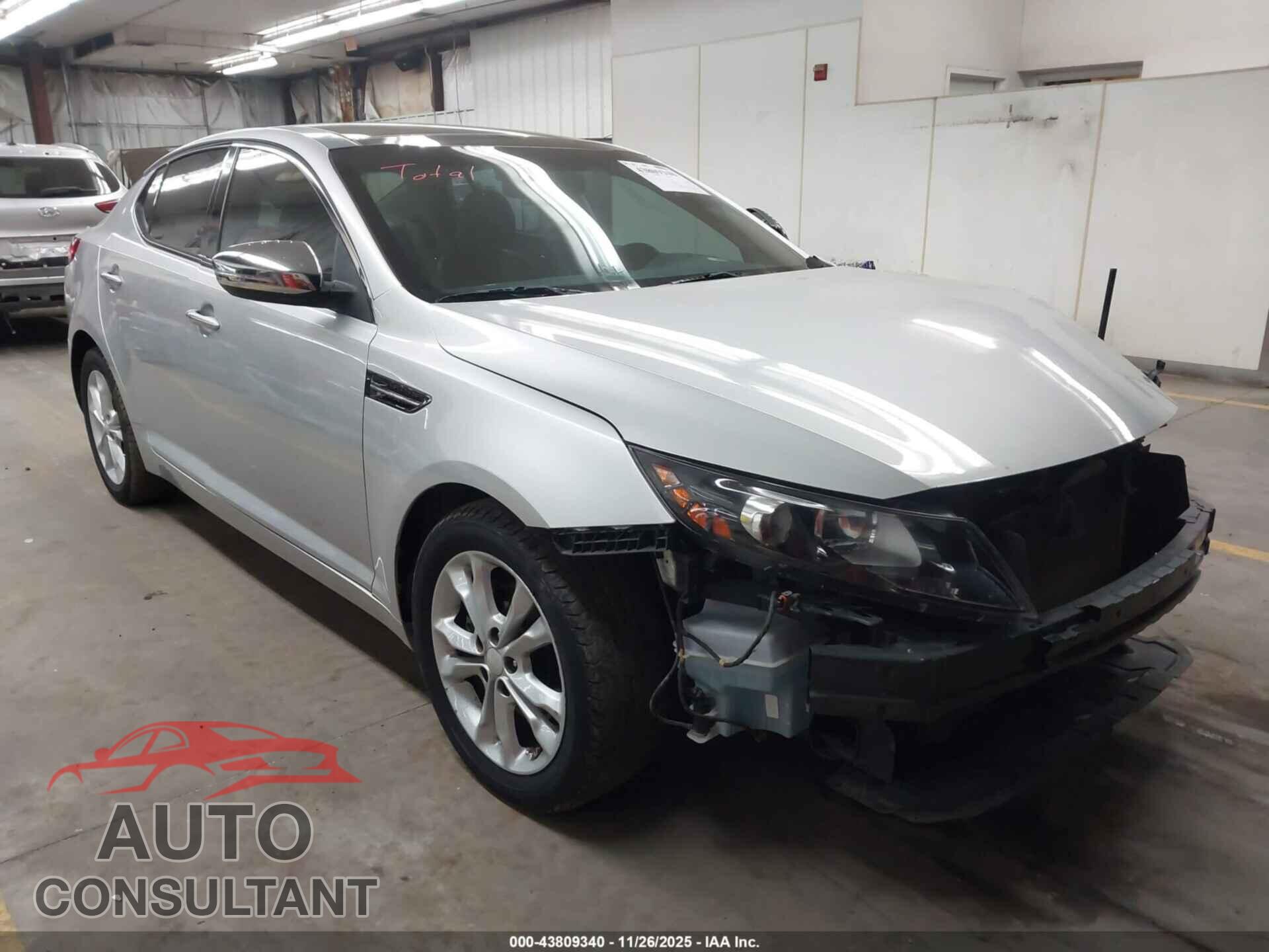 KIA OPTIMA 2013 - 5XXGN4A70DG142873