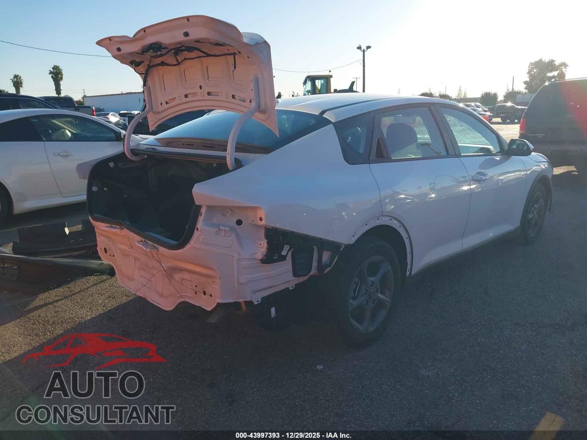 KIA K4 2025 - 3KPFT4DEXSE162453