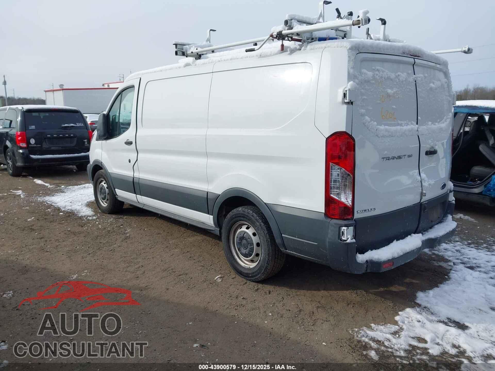 FORD TRANSIT-150 2018 - 1FTYE1ZM0JKB56206