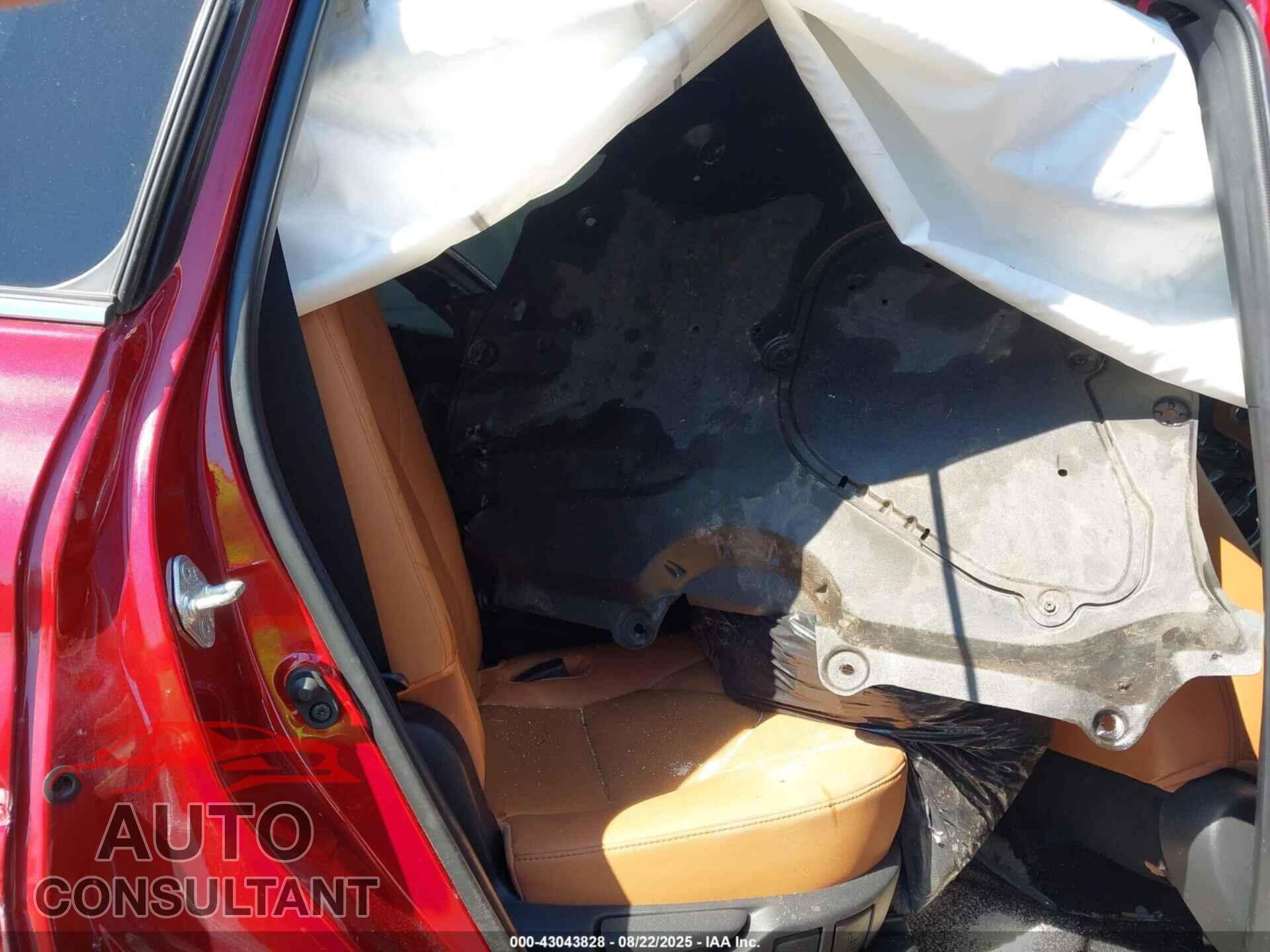 TOYOTA HIGHLANDER 2020 - 5TDEBRCH3LS005216