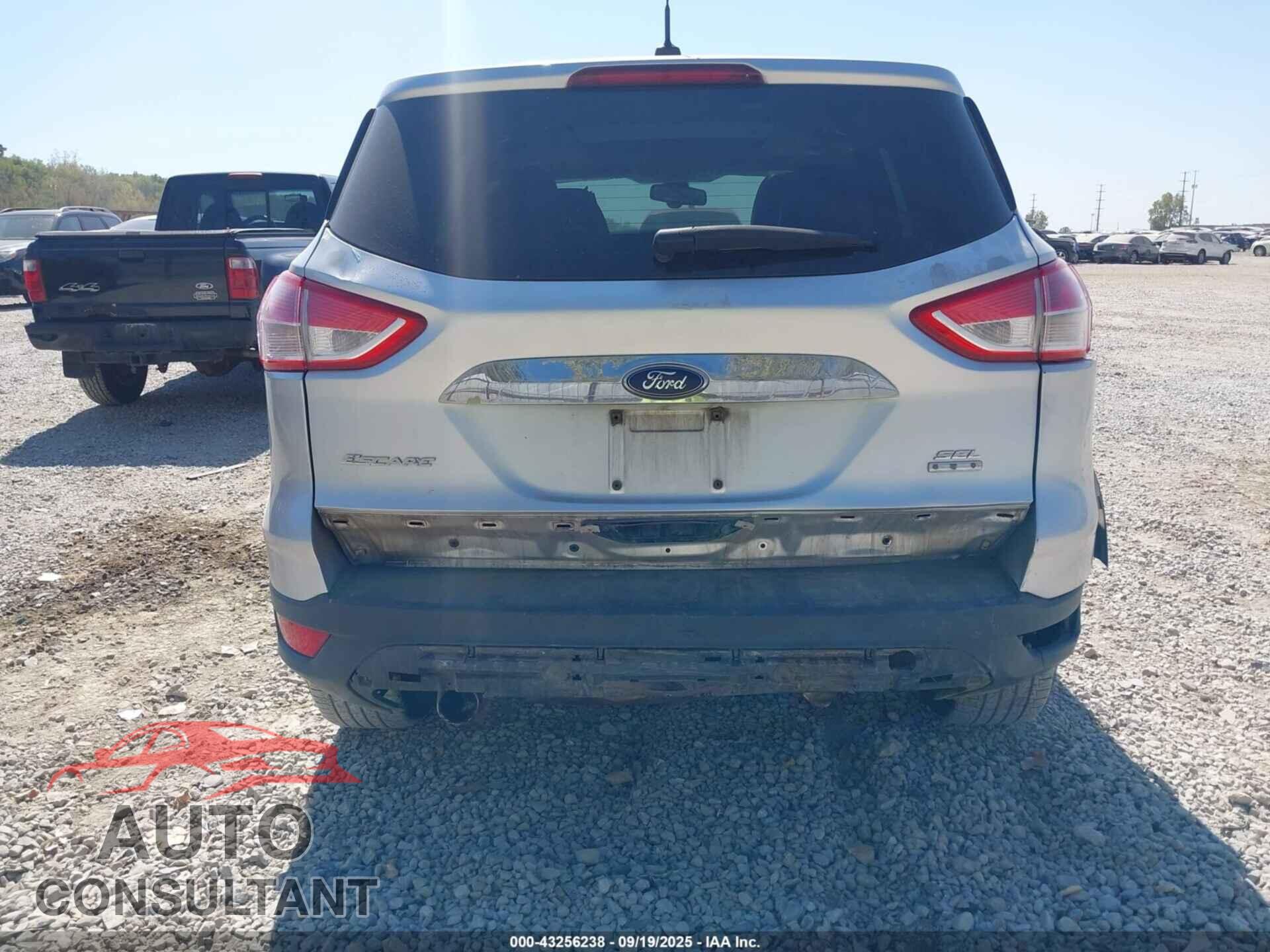 FORD ESCAPE 2013 - 1FMCU9H92DUA73504